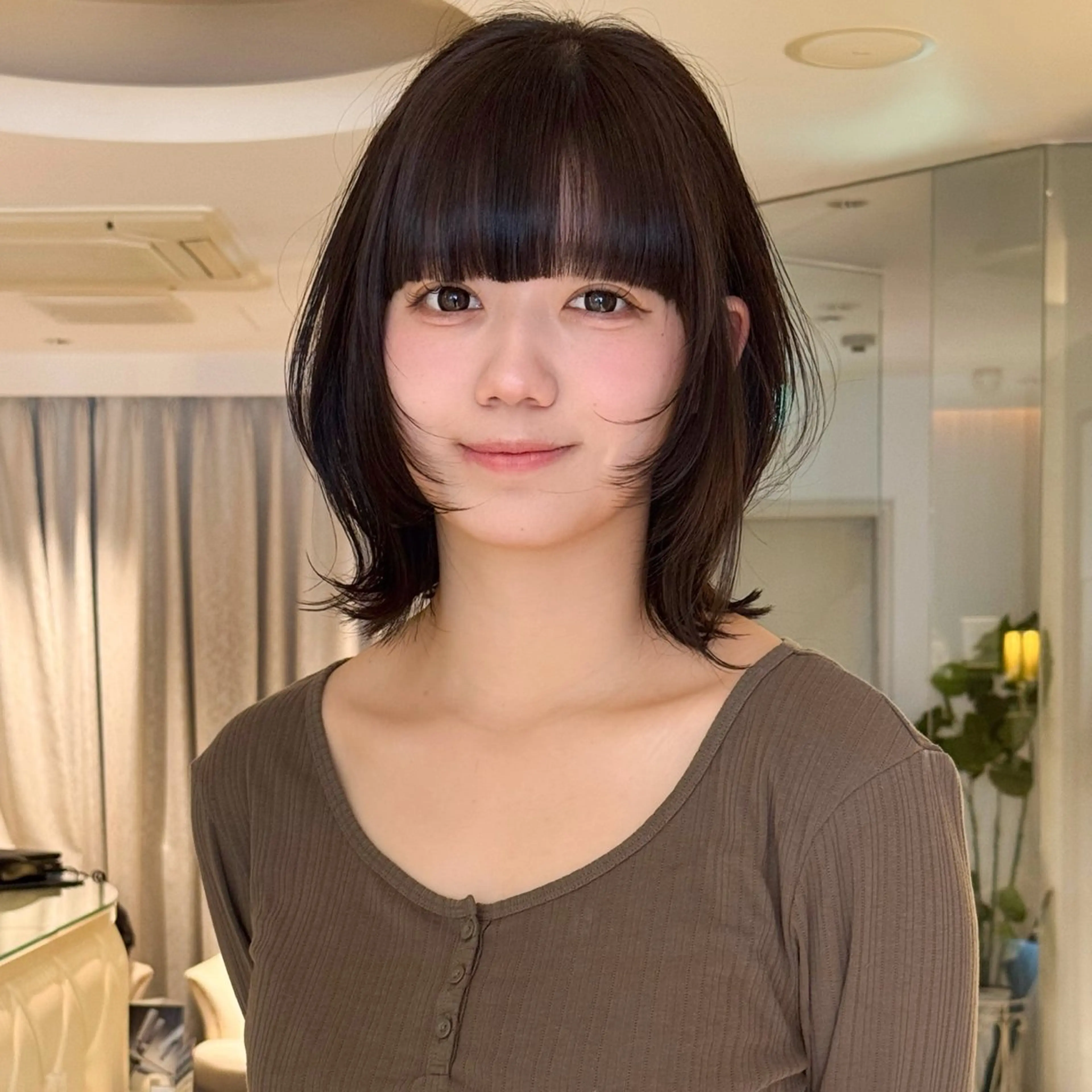 ミディアム ボブレイヤー ボブ レイヤーカット モデル募集/山田蓮/ レイヤーボブのヘアスタイル