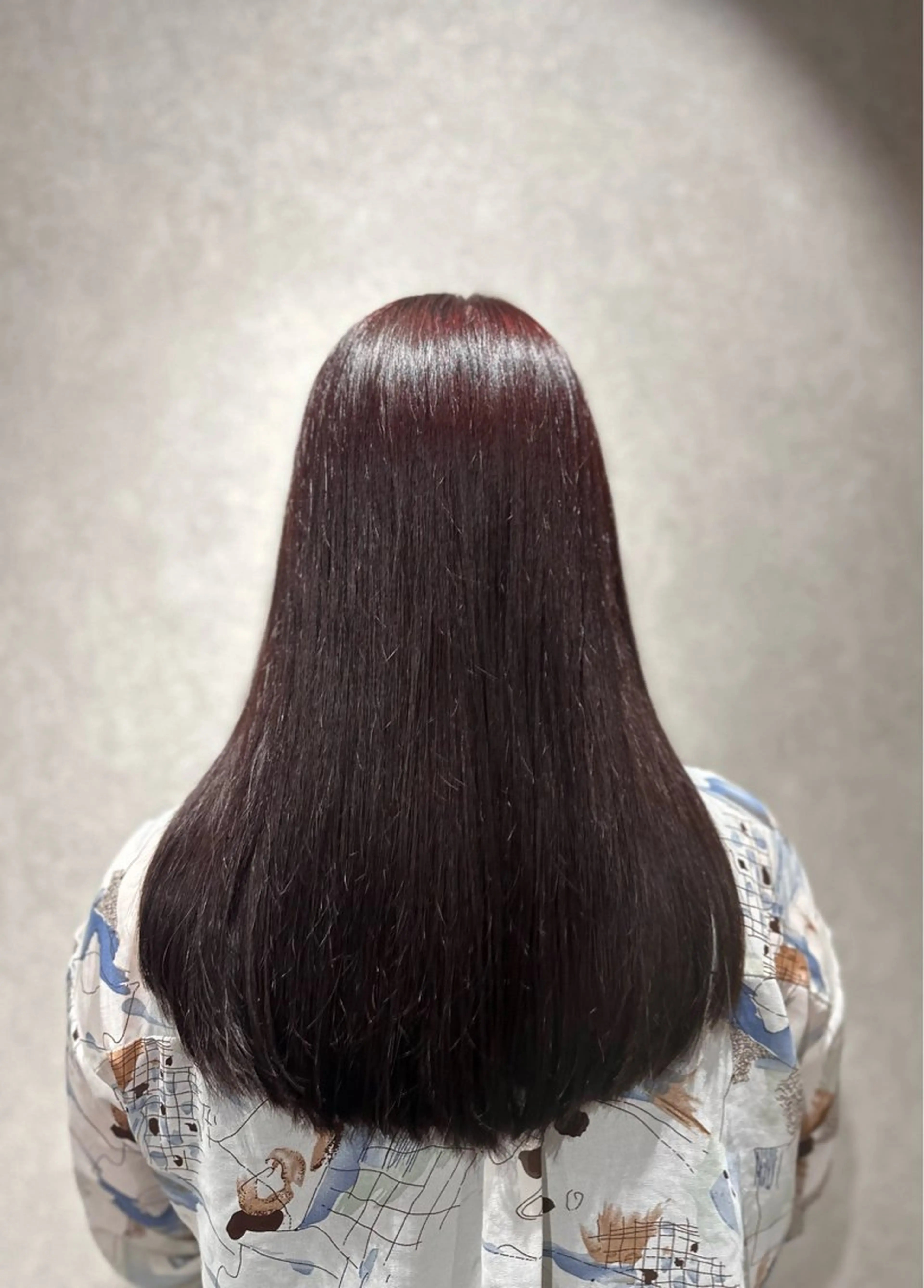 ロング カット ヘアカラー ✂️秋葉原 🤍YURI🤍のヘアスタイル