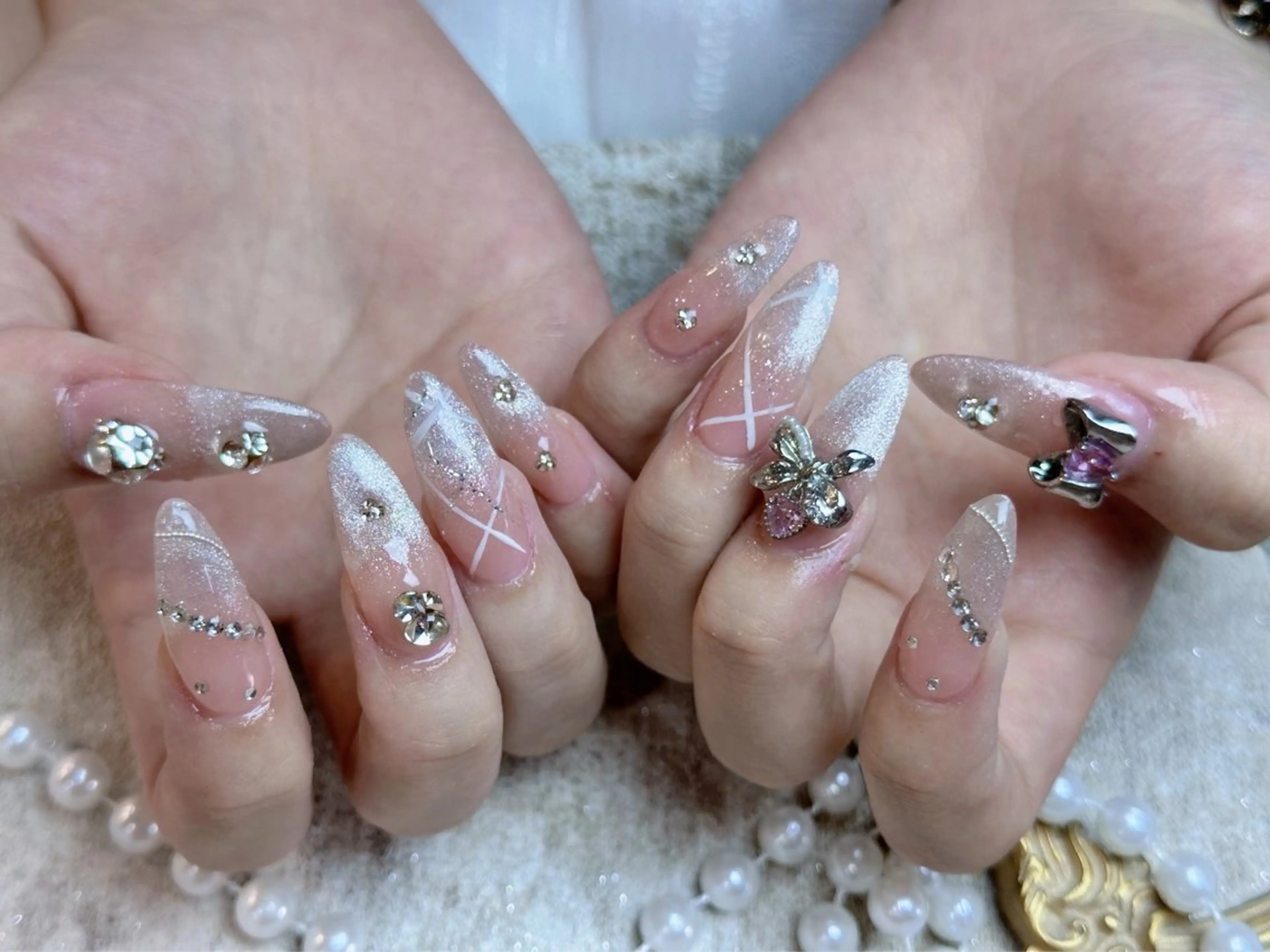 ネイル アートネイル フットネイル フレンチネイル ジェルネイル ハート babarla Nailのネイルデザイン