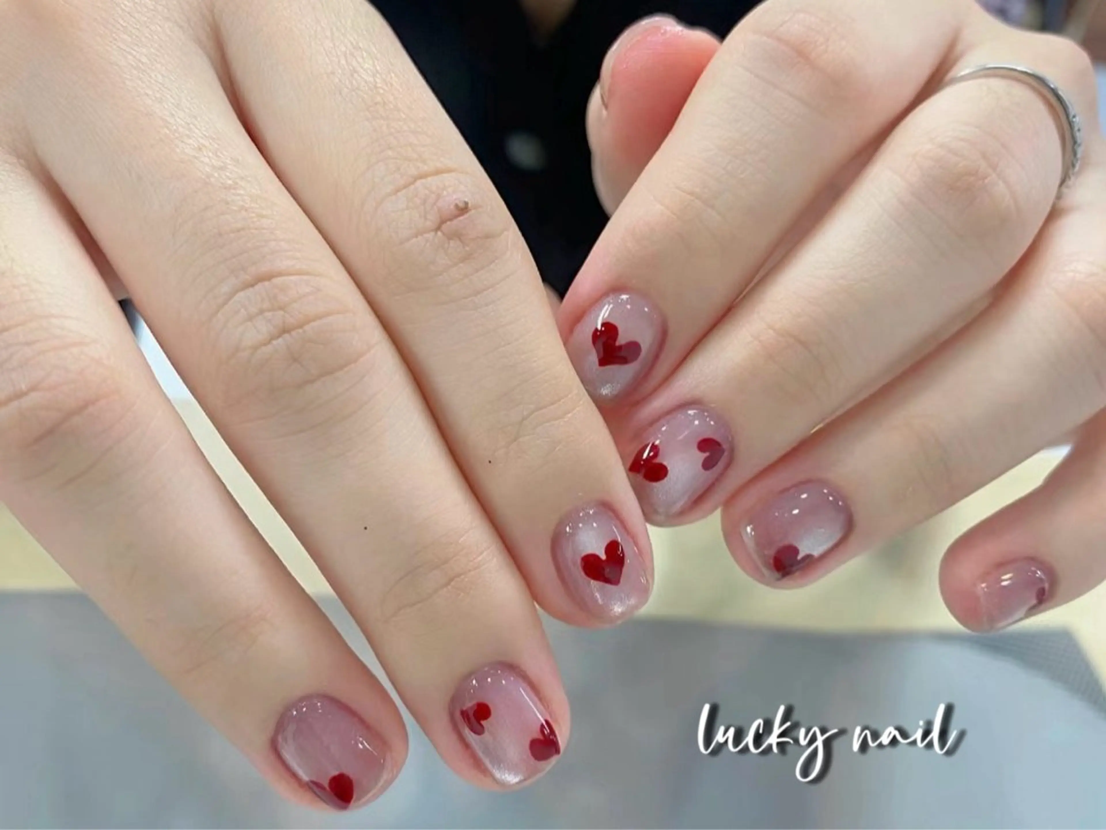 ネイル チークネイル 長さ出し ジェルネイル マグネットネイル 持ち込み ハンドネイル ハンドケア ラッキーネイルサロン 西川口東口店のネイルデザイン