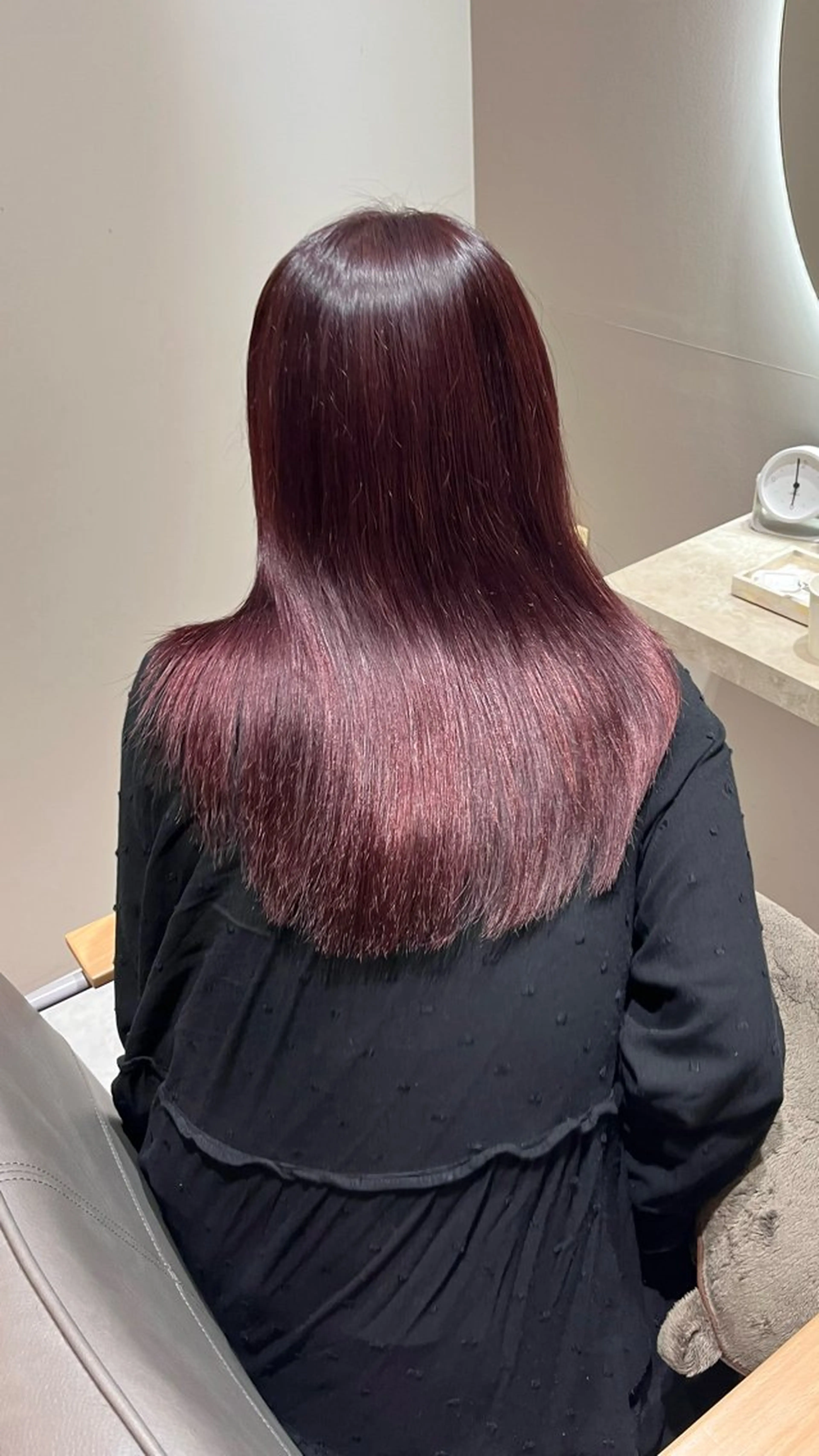 セミロング カラー ヘアカラー 大人girly🛋️ 🤍yukakoのヘアスタイル