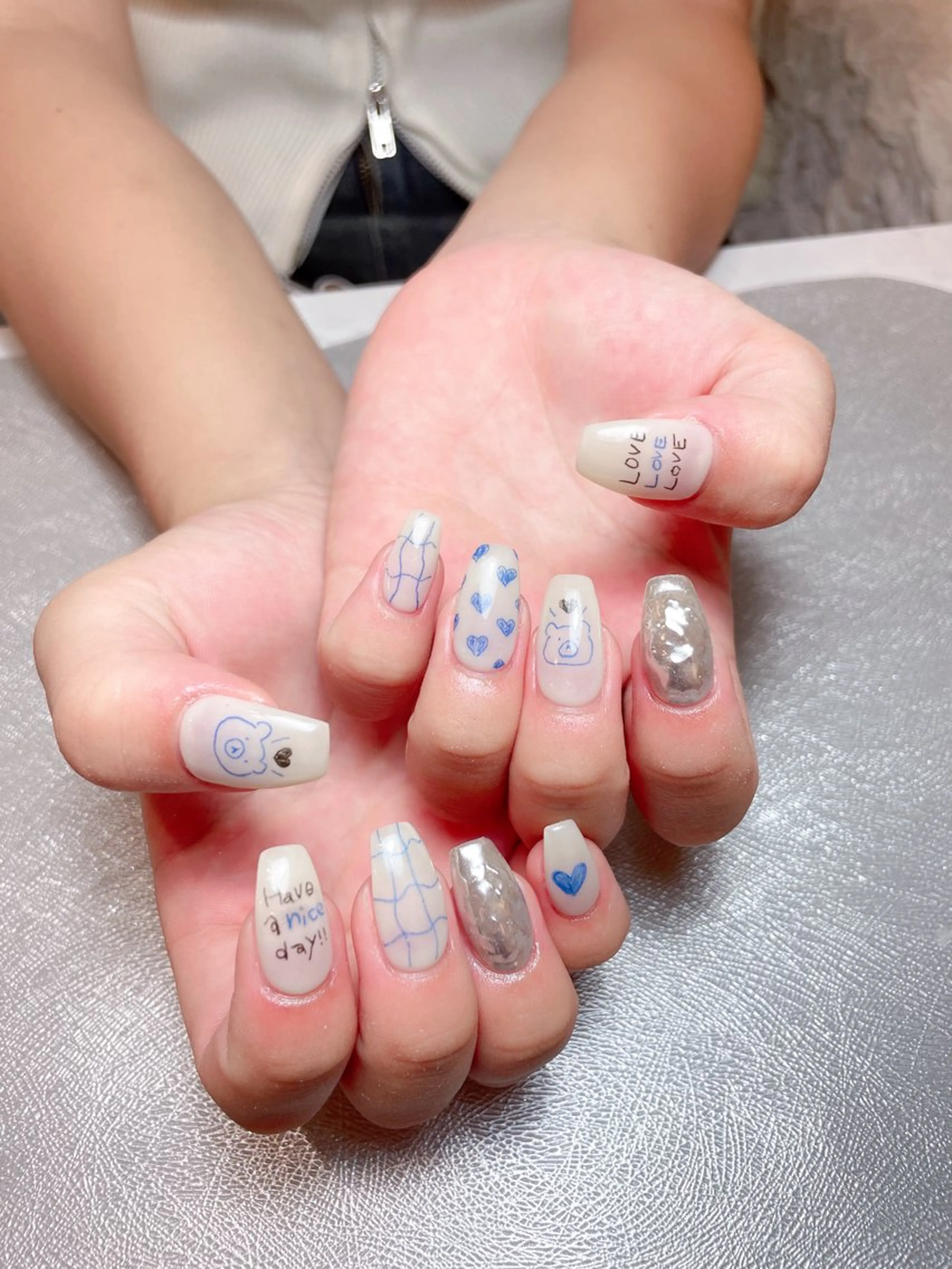 ネイル フットネイル フレンチネイル ジェルネイル ガーリー グラデーション D.d Nail Moeのネイルデザイン
