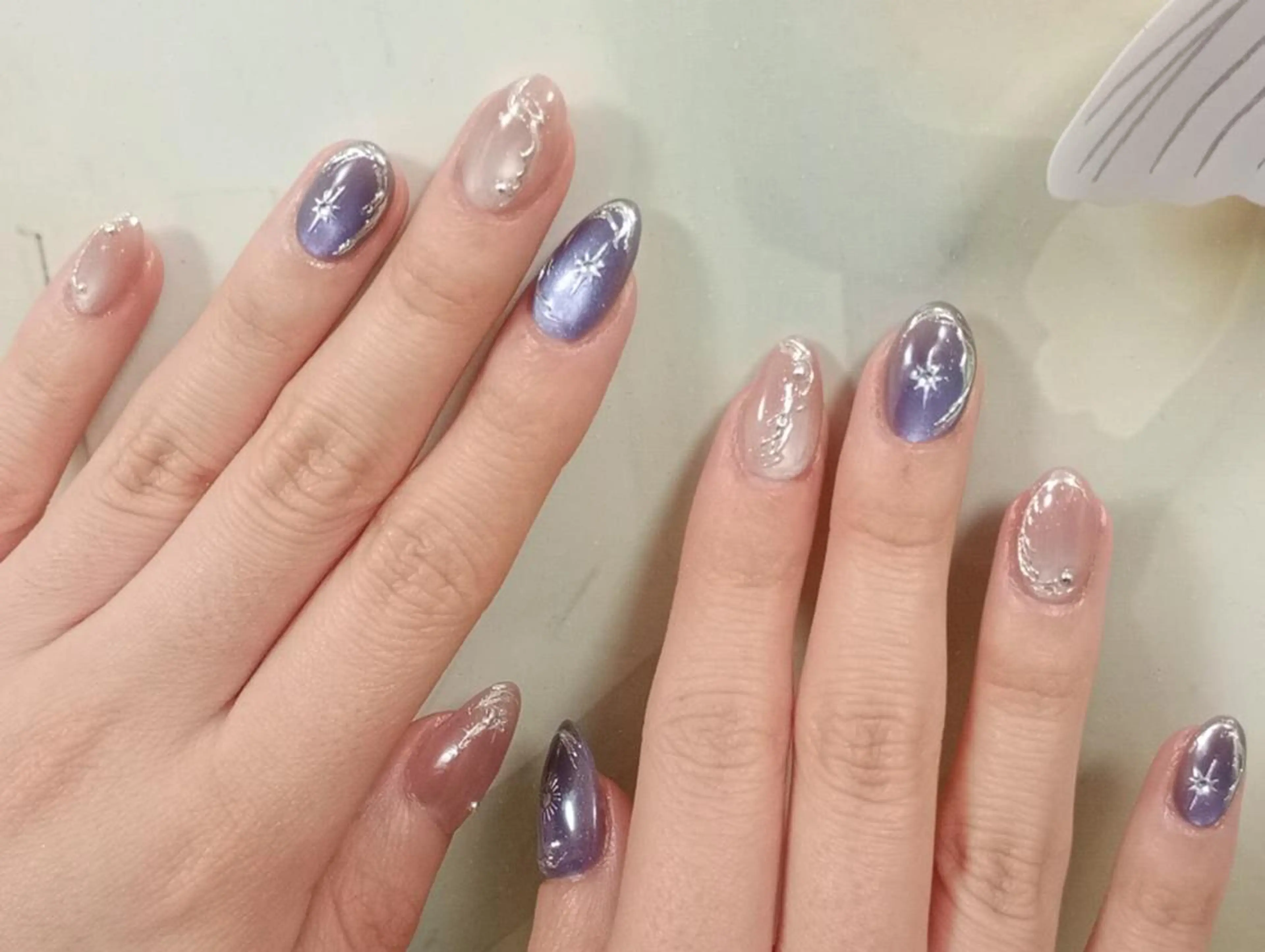 ネイル 長さ出し フレンチネイル ジェルネイル ガラスフレンチ 韓国ネイル Hana Bloom Nail💛Rinaのネイルデザイン