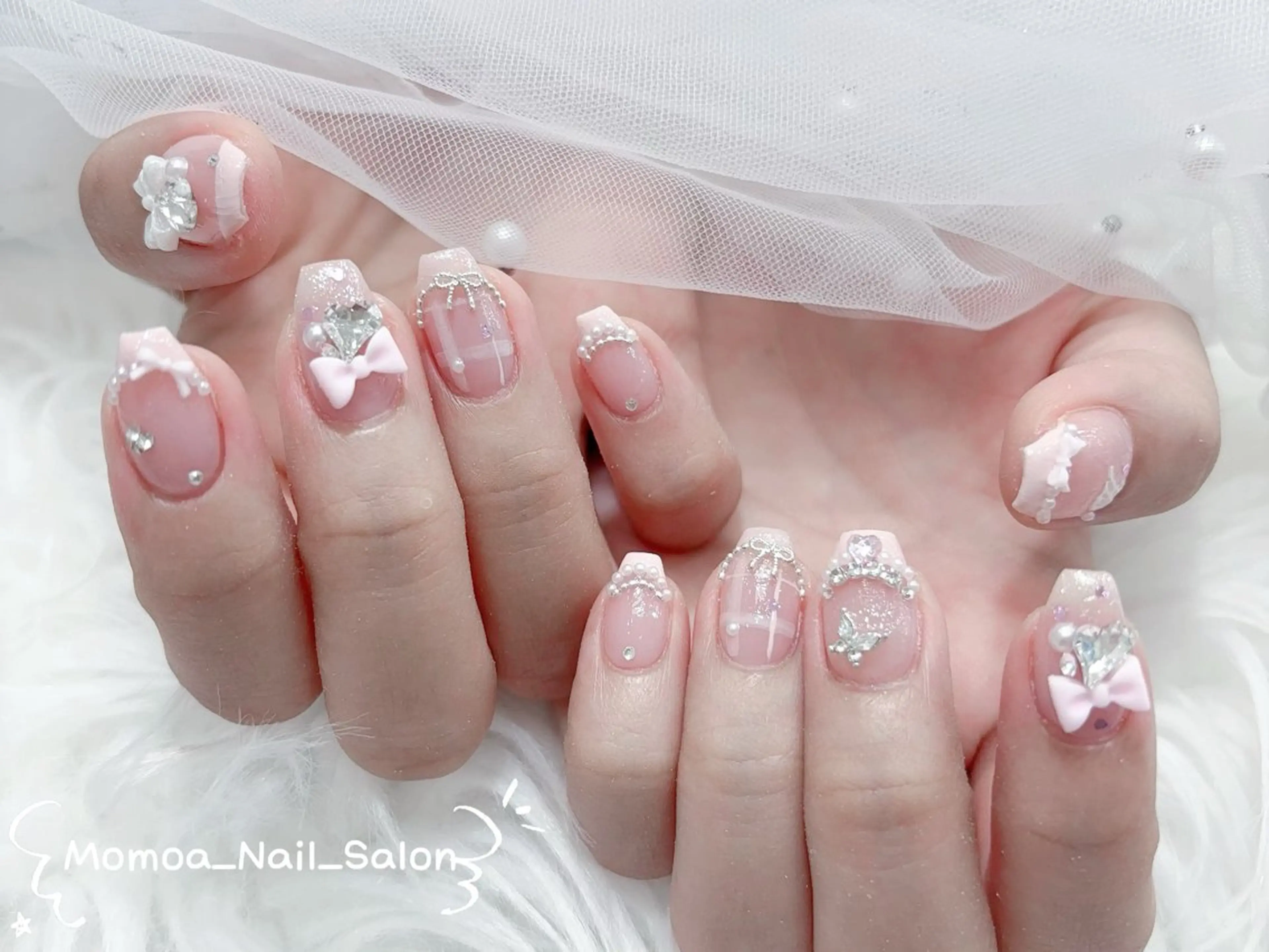 ネイル 成人式 ロングネイル マグネットネイル 大理石ネイル(マーブル) 持ち込み ハンドネイル MoMoA Nail ネイル長さ出し専門店のネイルデザイン