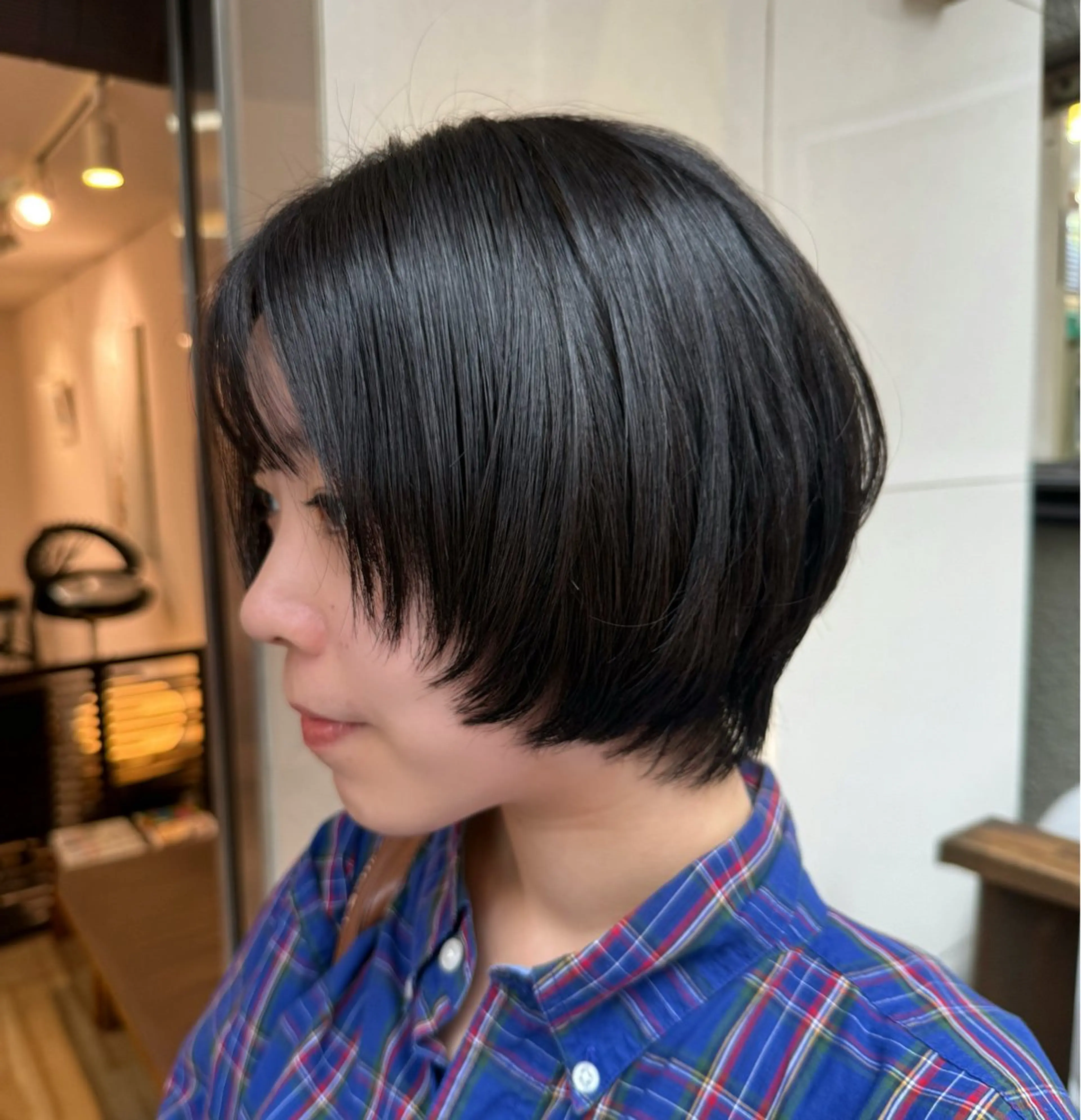 ショート 顔周りカット レイヤーカット カット WAWA miu🌷のヘアスタイル