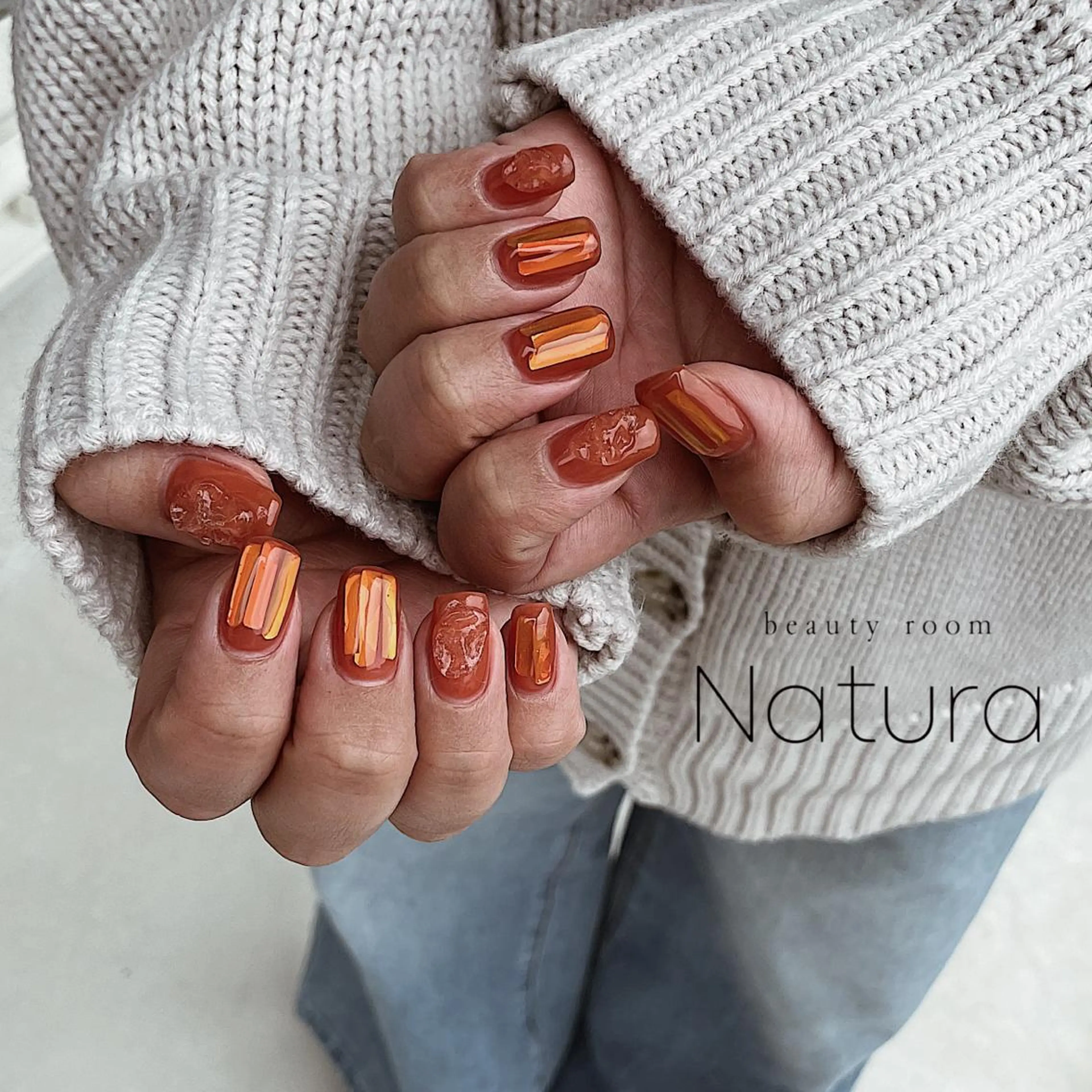 ネイル マツエク・マツパ アイブロウ ハンドネイル beautyroom Naturaのネイルデザイン