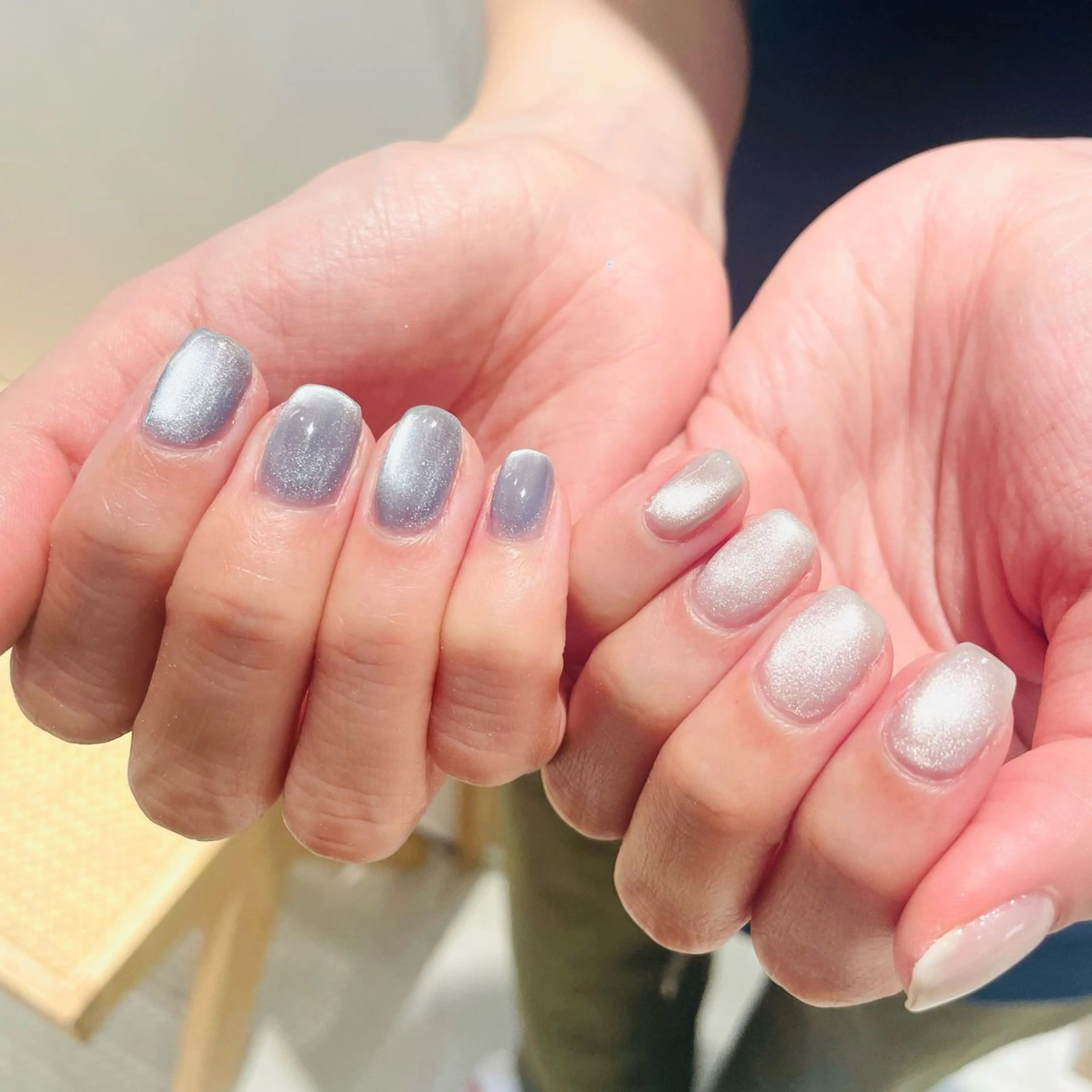 ネイル Rika🌼 シンプル•マグネットのネイルデザイン