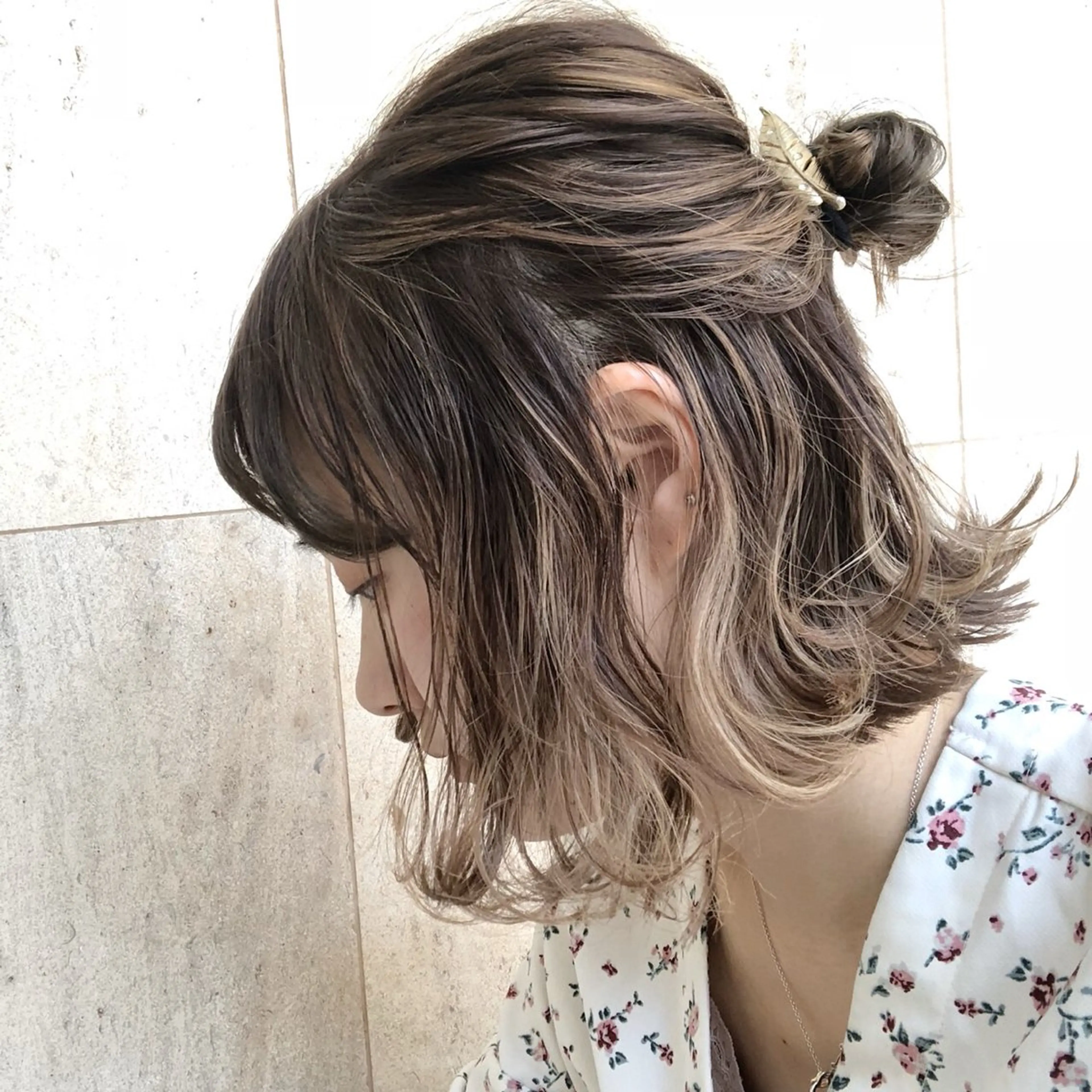 ミディアム Lano [ラノ]のヘアスタイル