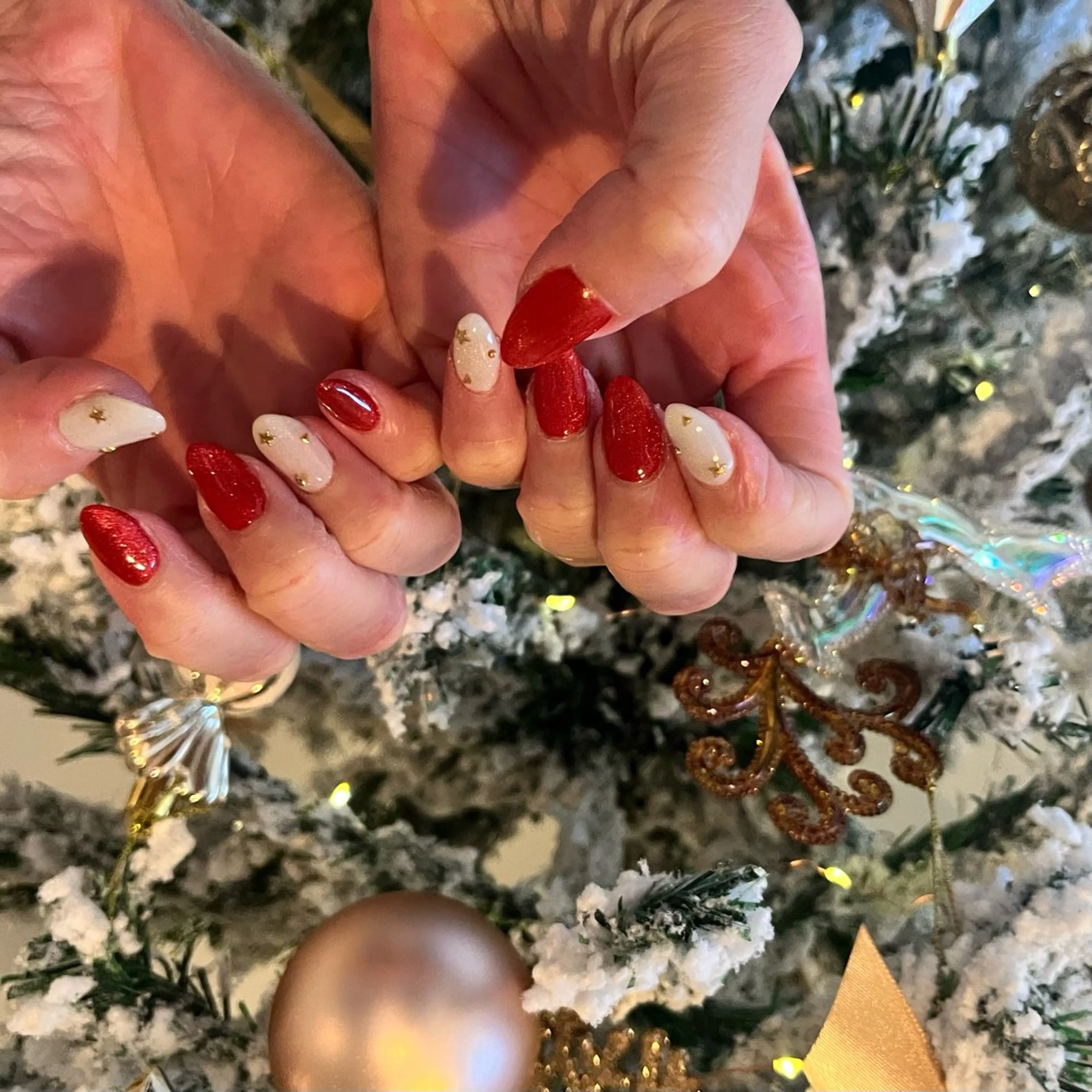 ネイル ゴールド マグネットネイル ハンドネイル DariL Ayaのネイルデザイン