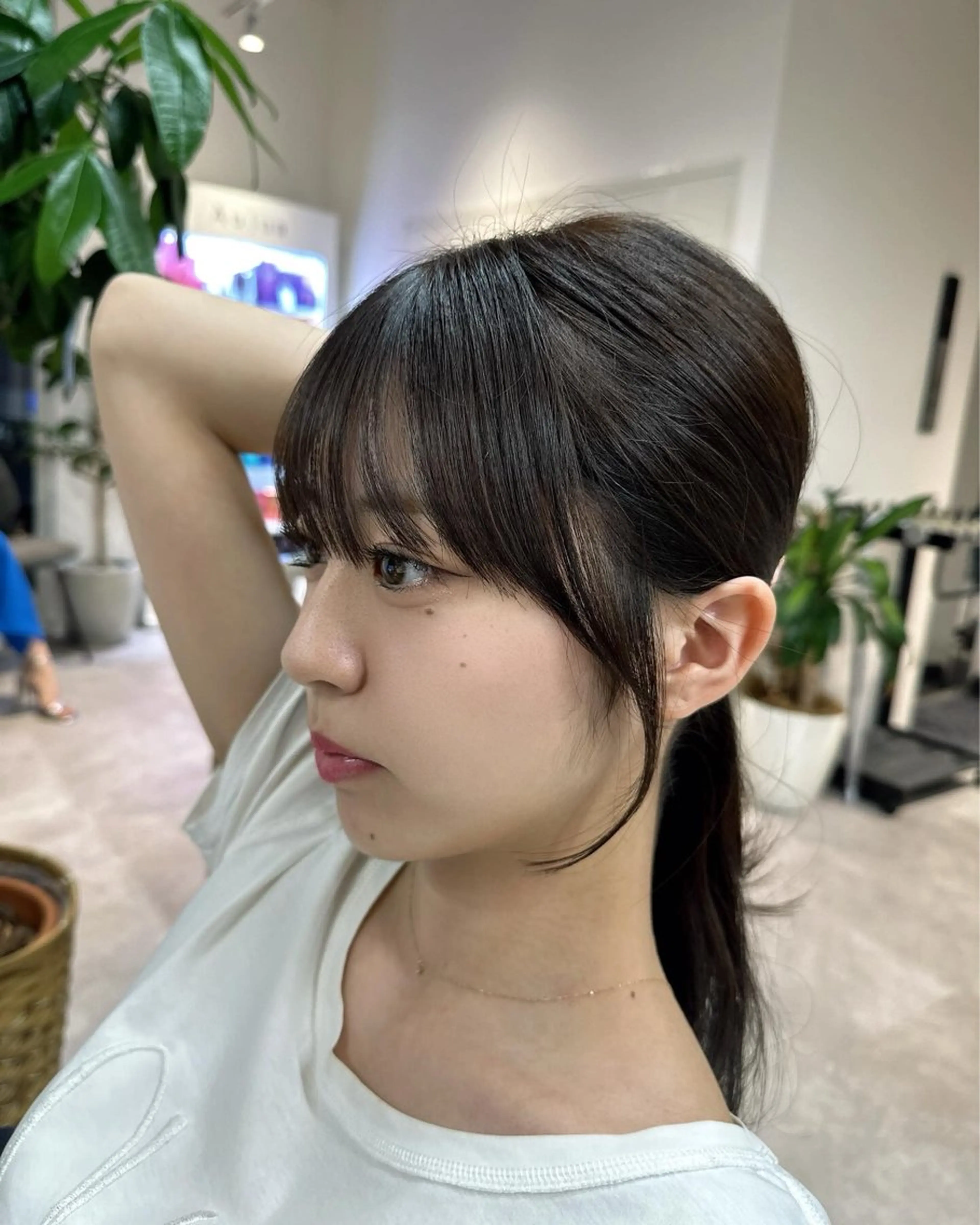 ロング くびれヘア 韓国風ヘア 小顔カット 透明感カラー🩵 レイヤーカット/韓国のヘアスタイル