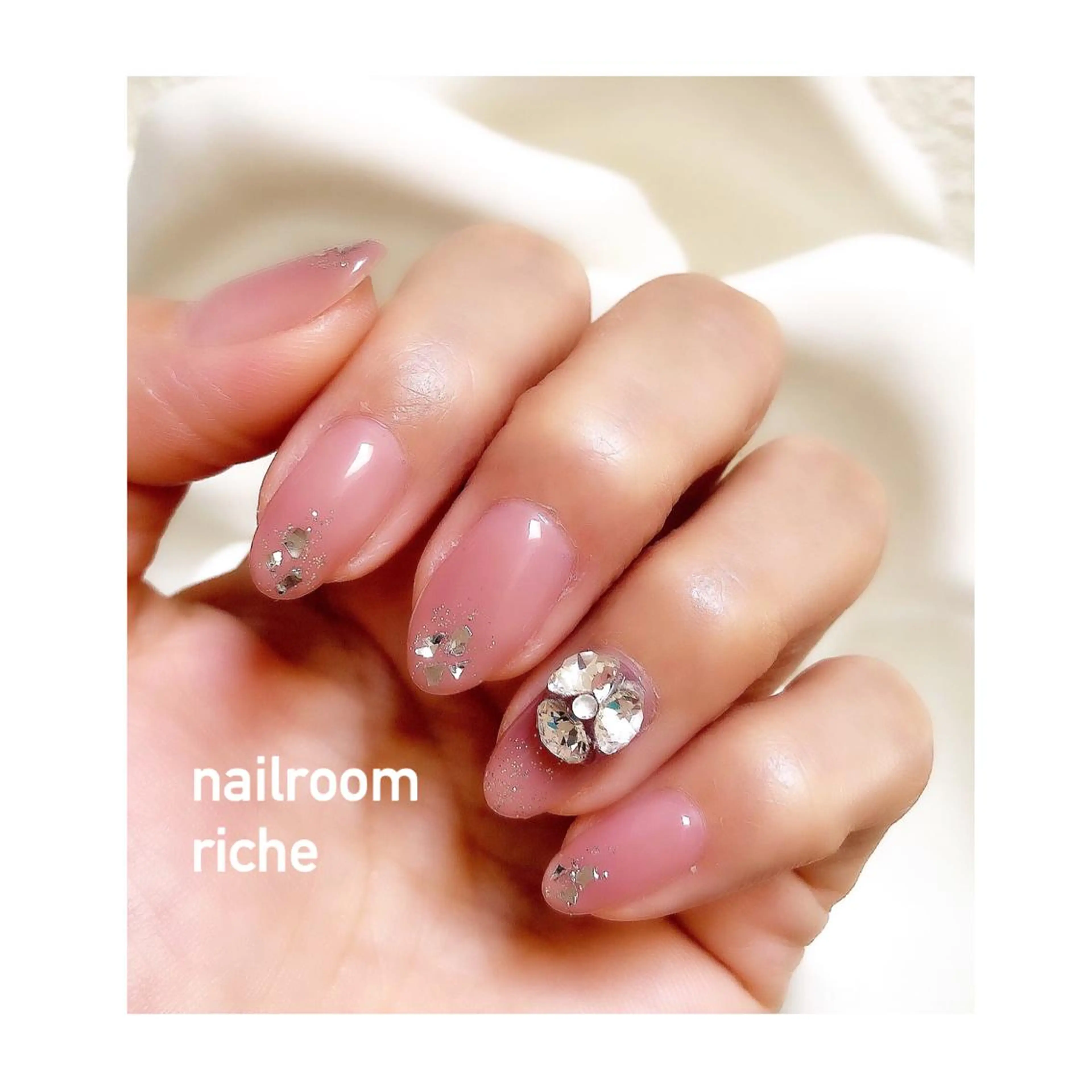 ネイル nailroom richeのネイルデザイン
