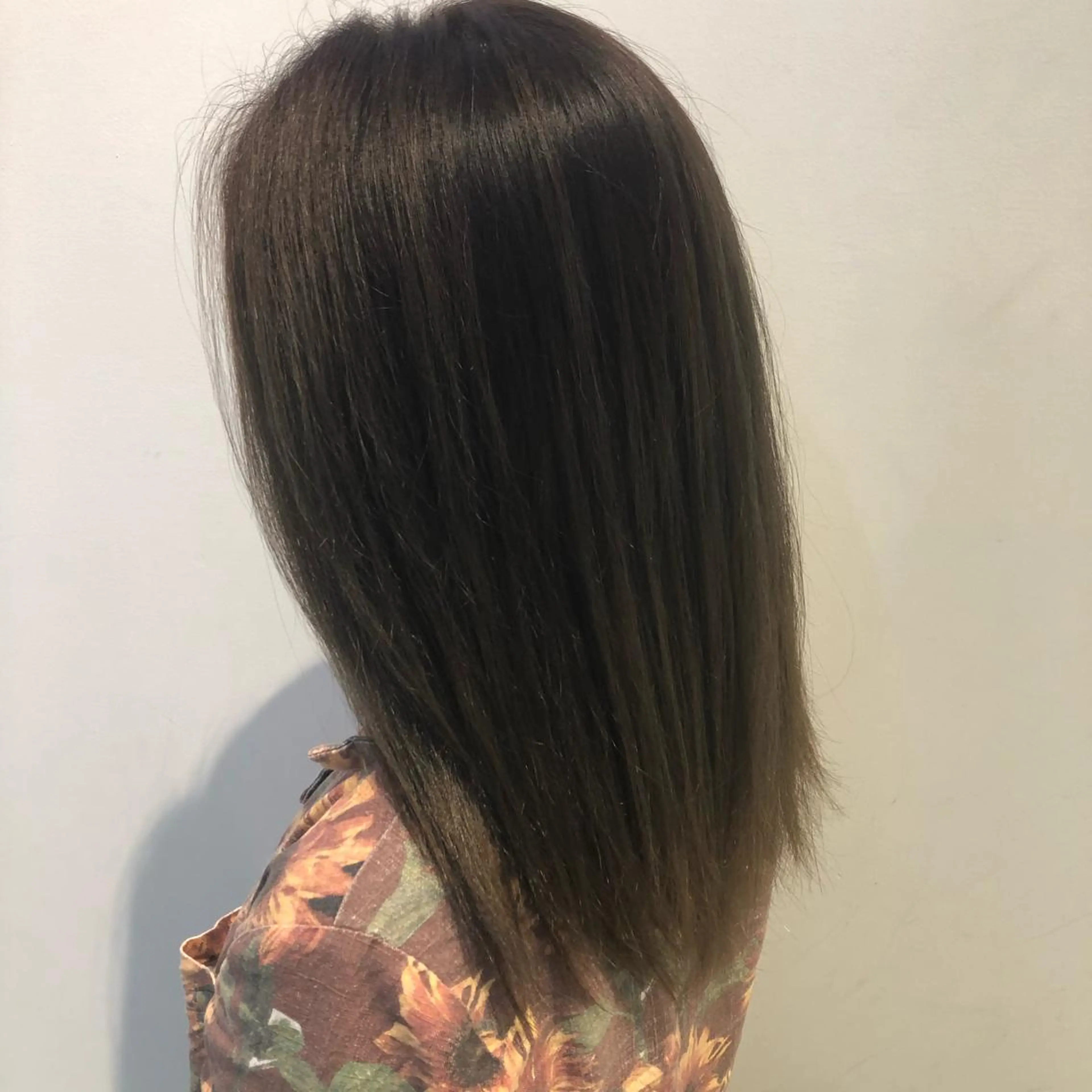 セミロング 透明感カラー🪄 髪質改善♡田中みづきのヘアスタイル