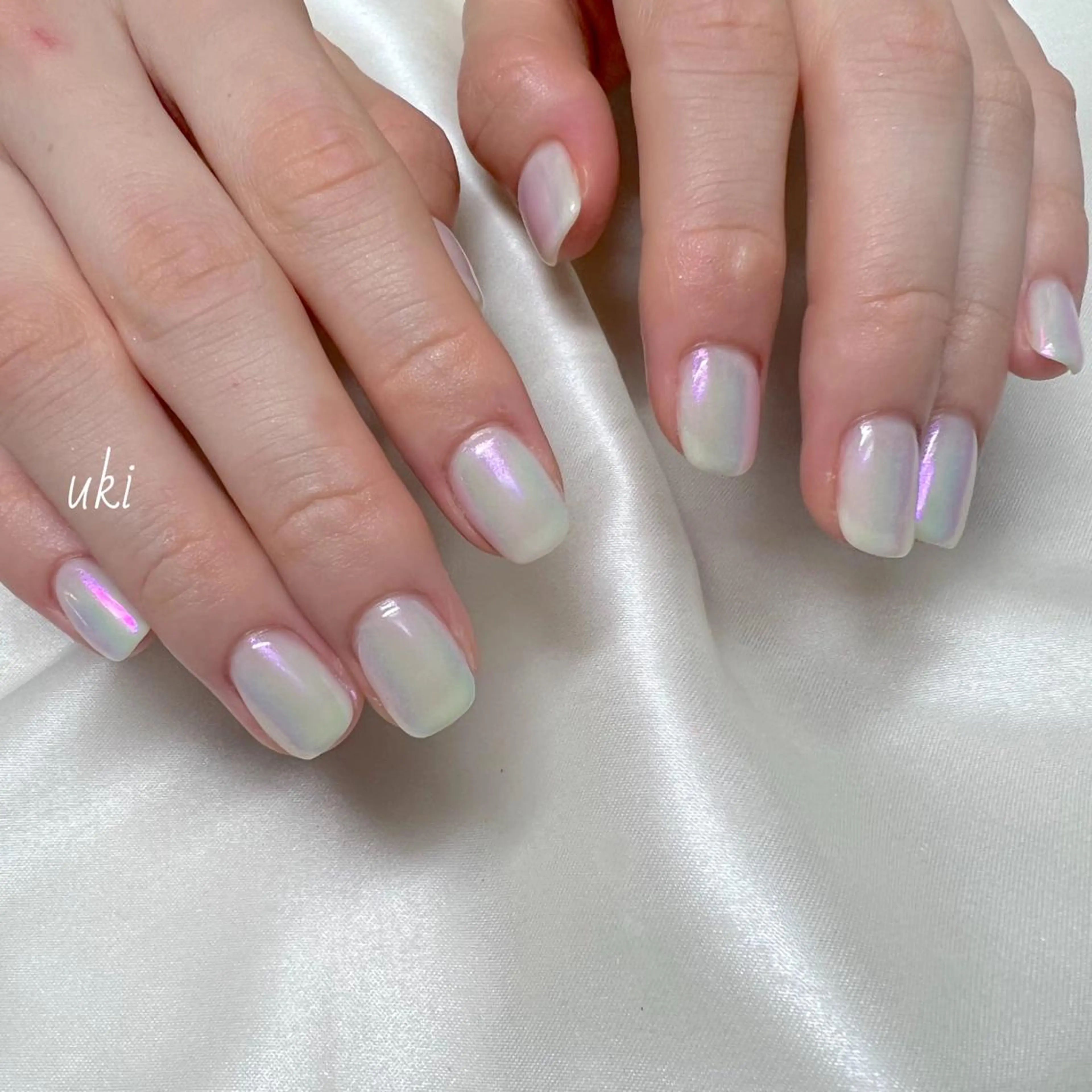 ネイル オーロラネイル ワンカラーネイル シンプルネイル ハンドネイル Ameri nail /UKIのネイルデザイン
