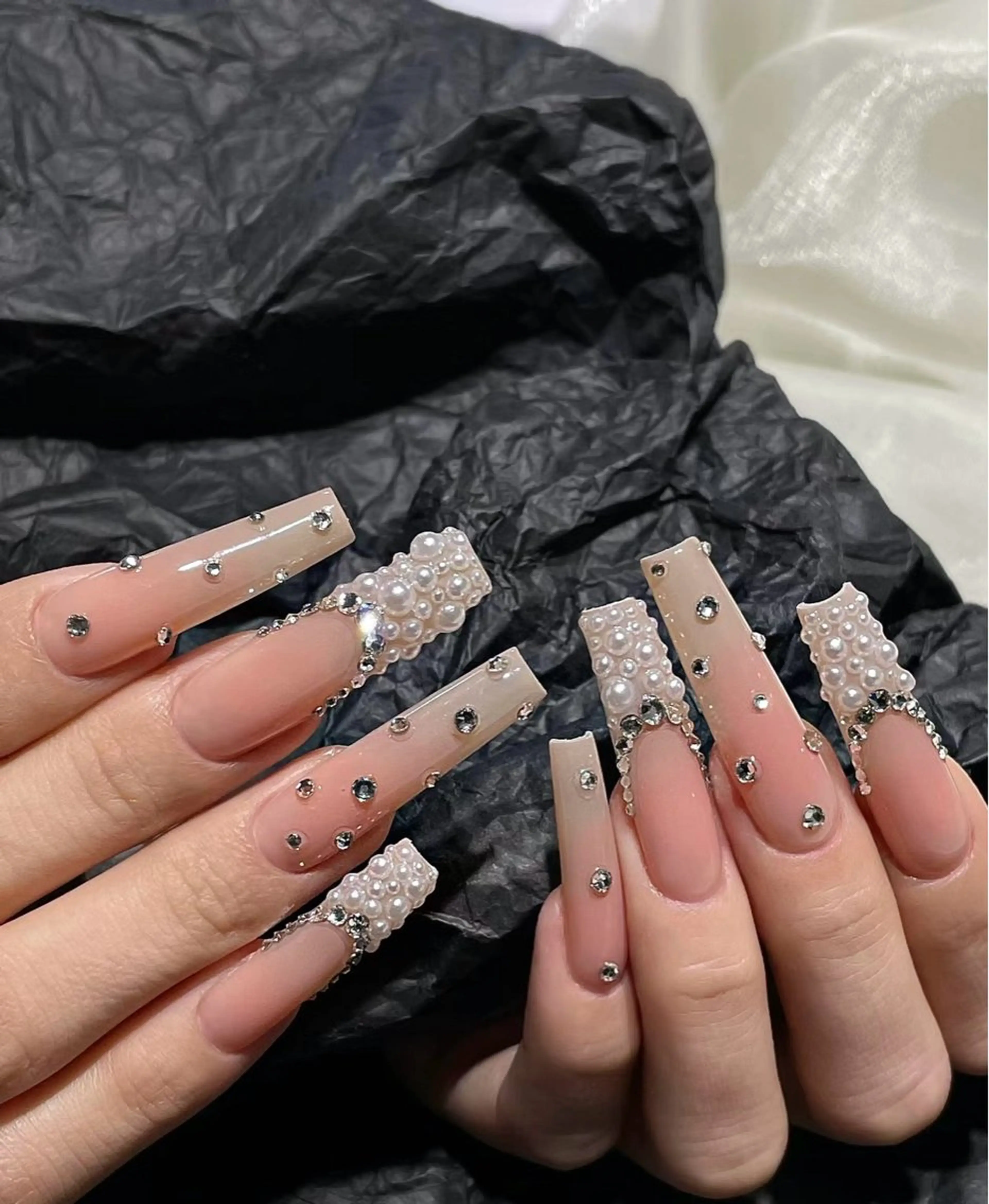 ネイル ☁️Yun nail Rin☁️のネイルデザイン