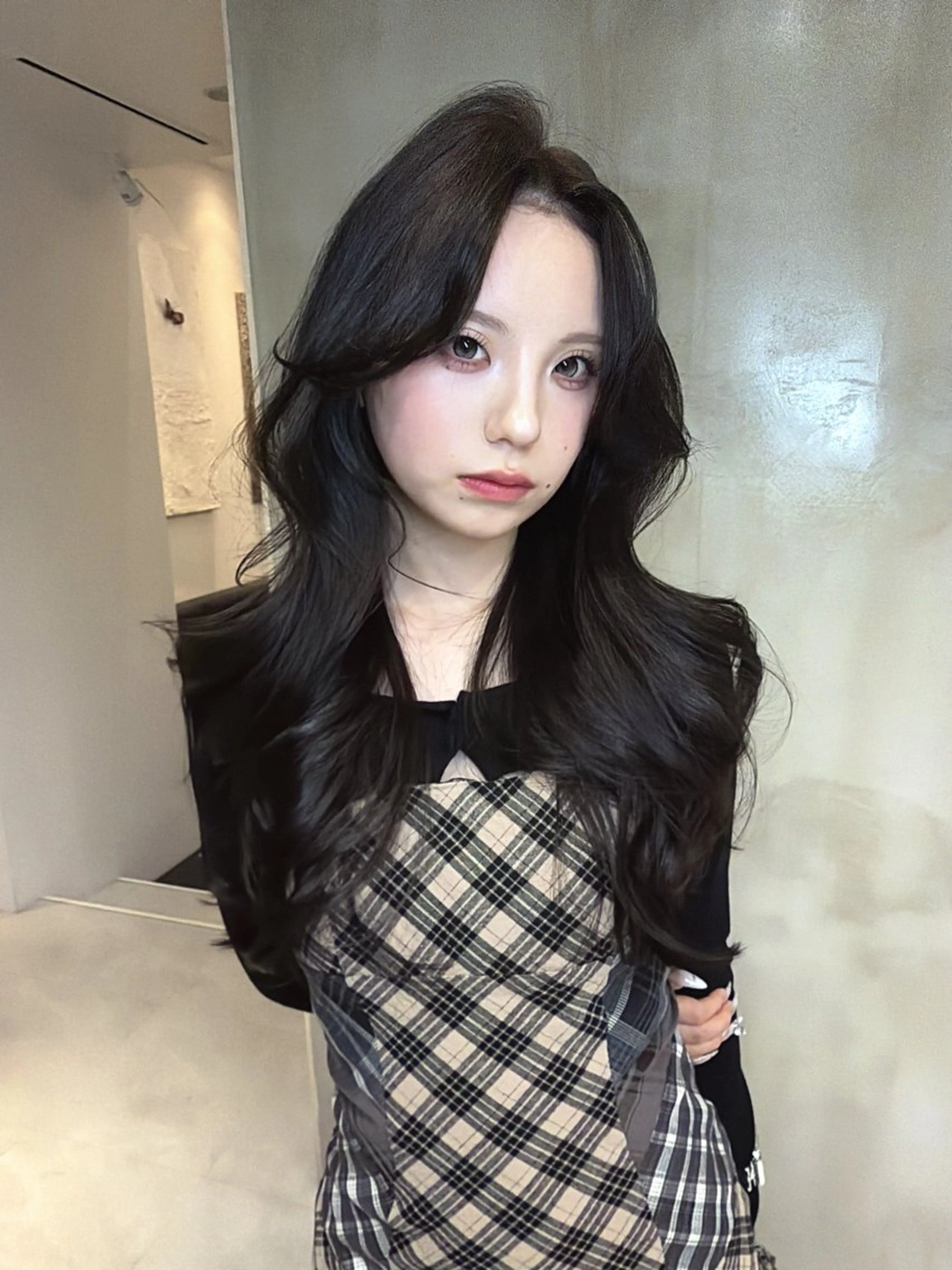 ロング カット ヘアカラー トリートメント 海野翔吾🇨🇳 ワンホンレイヤーのヘアスタイル