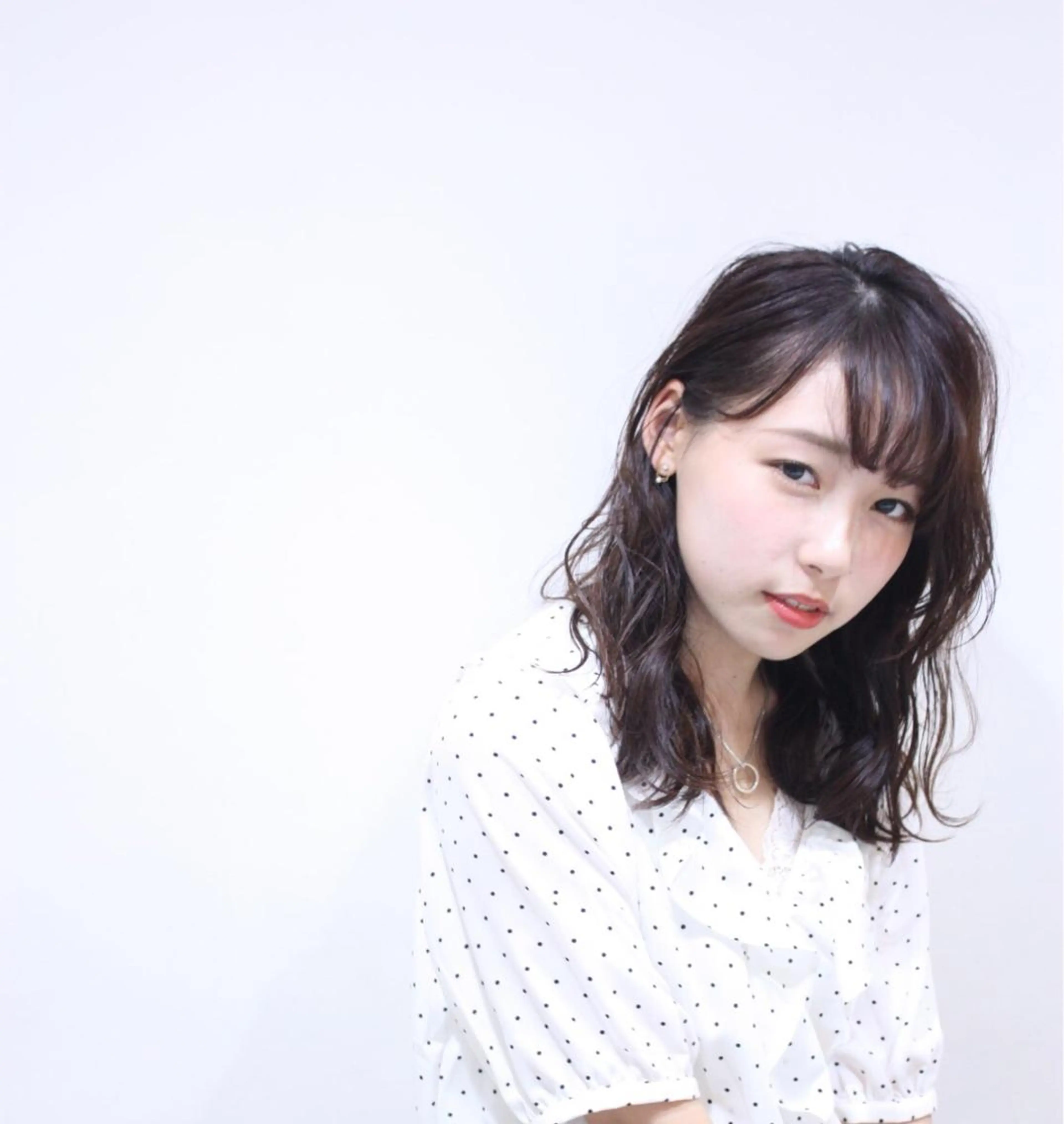 セミロング ヘアアレンジ 菊池 栄里奈のヘアスタイル