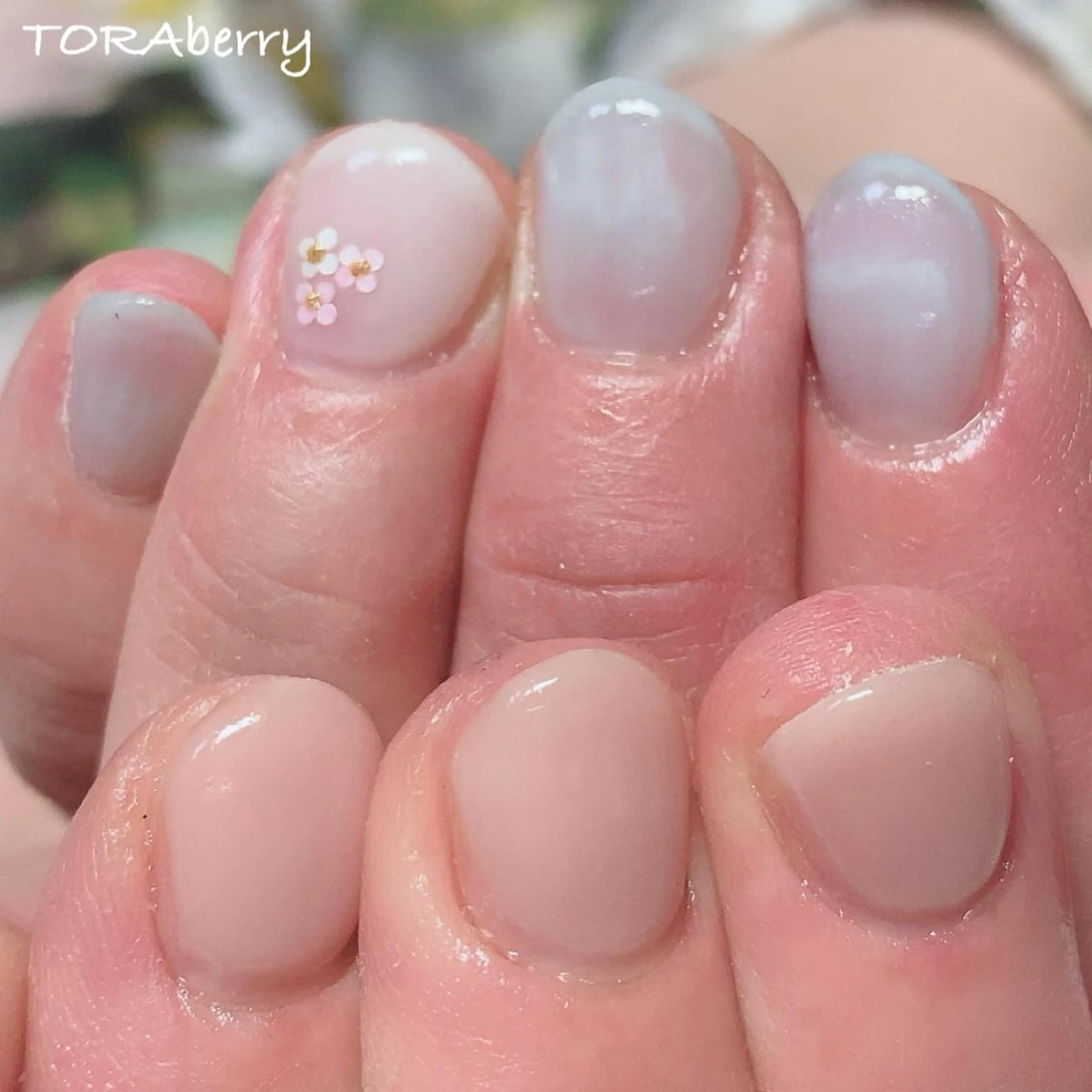 ネイル ハンドネイル ネイリスト なつみのネイルデザイン