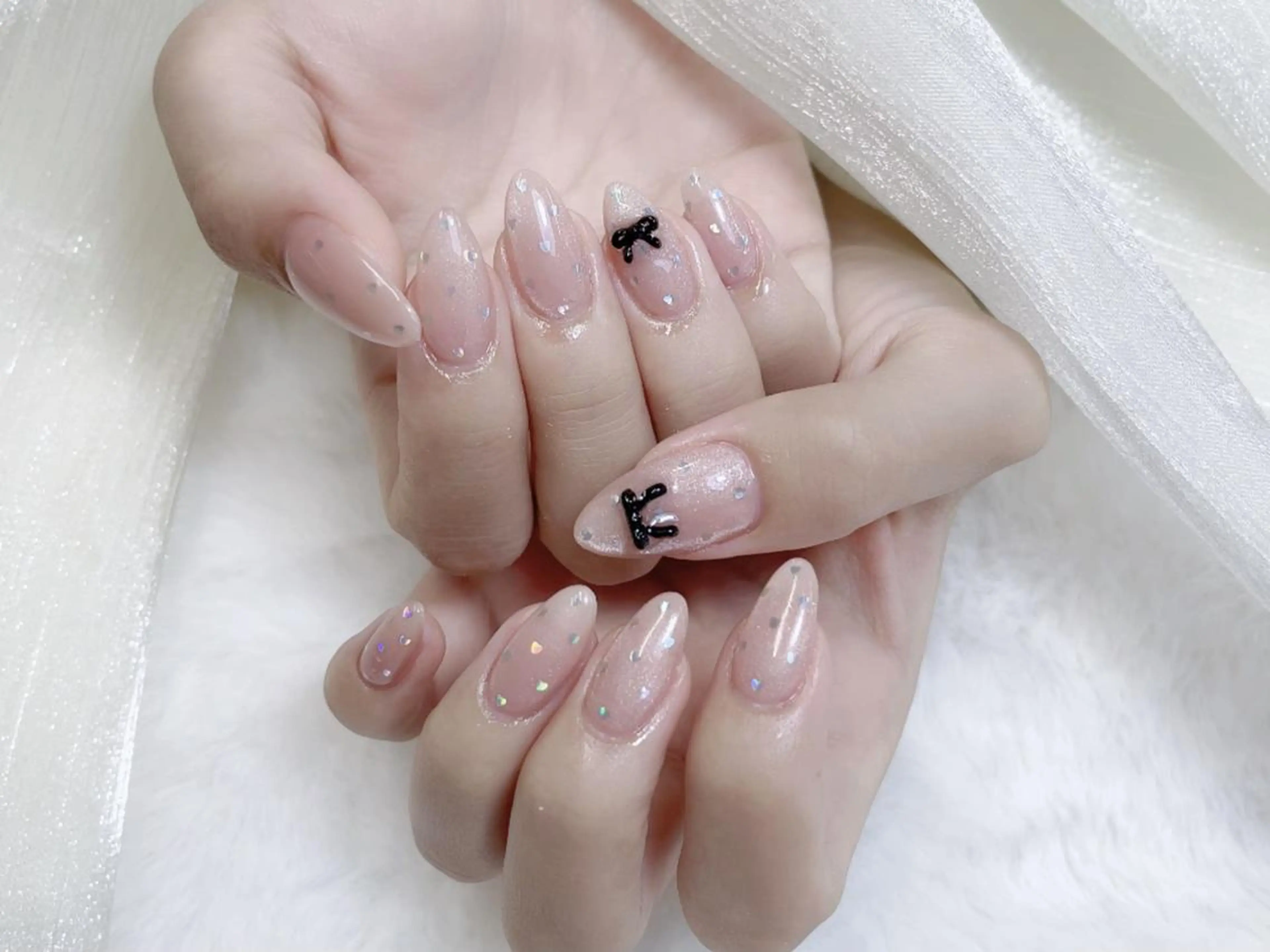 ネイル チークネイル フレンチネイル キラキラネイル 韓国ネイル ワンホンネイル ハンドネイル Speraネイル 大宮店🎀のネイルデザイン