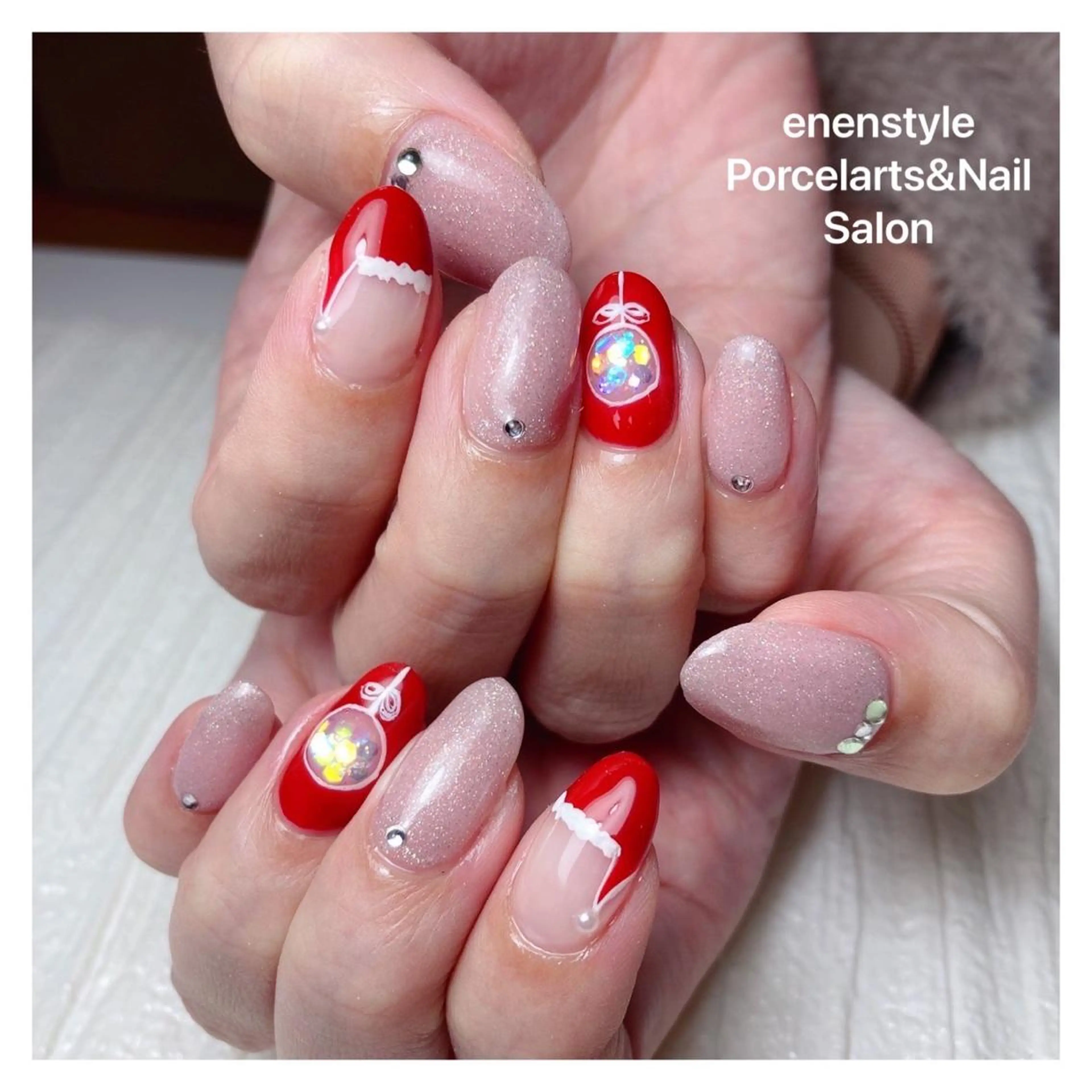 ミディアム ネイル アイブロウ ハンドネイル 👑enen style👑のネイルデザイン