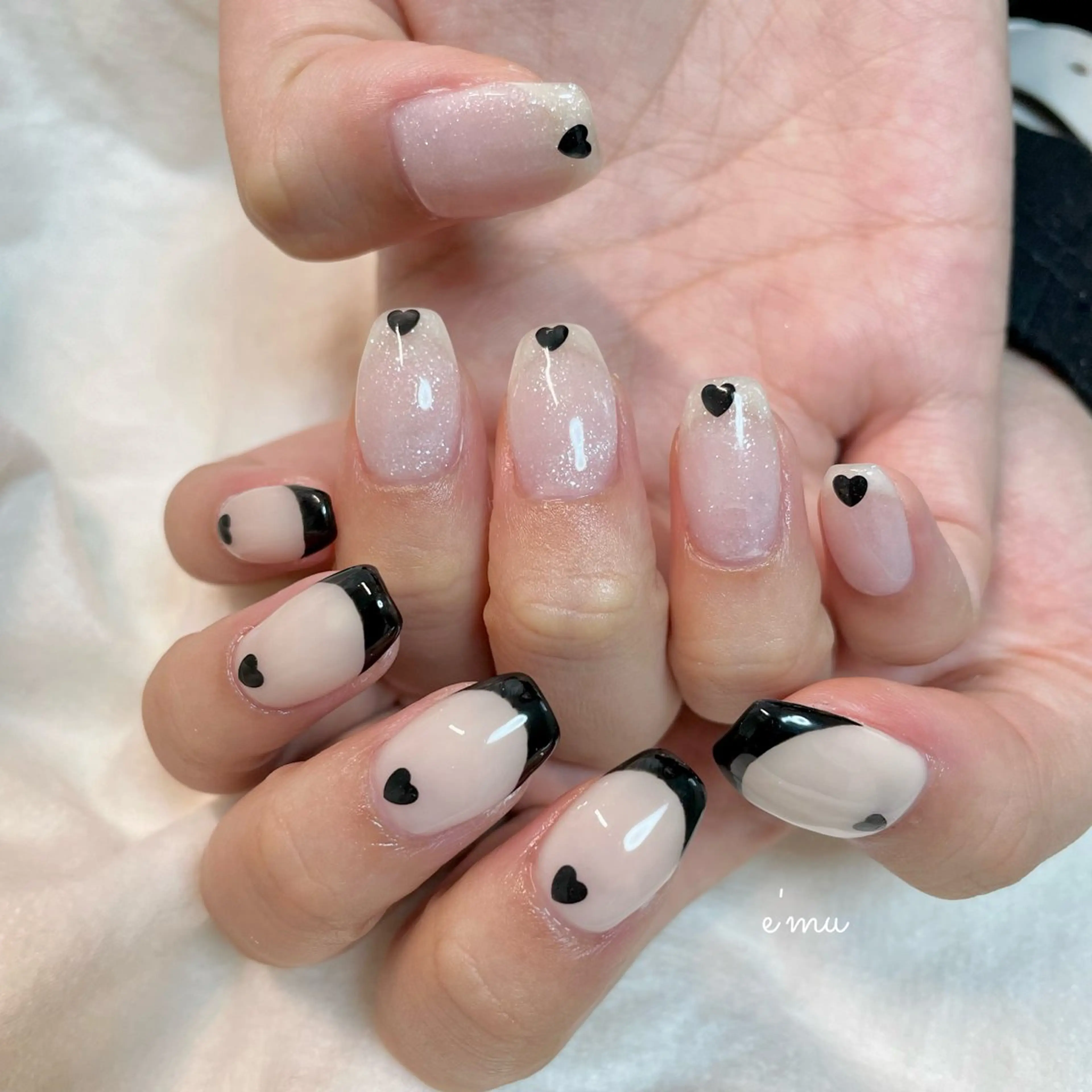 ネイル フレンチネイル ガーリー ハンドネイル nail salon e'mu💐のネイルデザイン