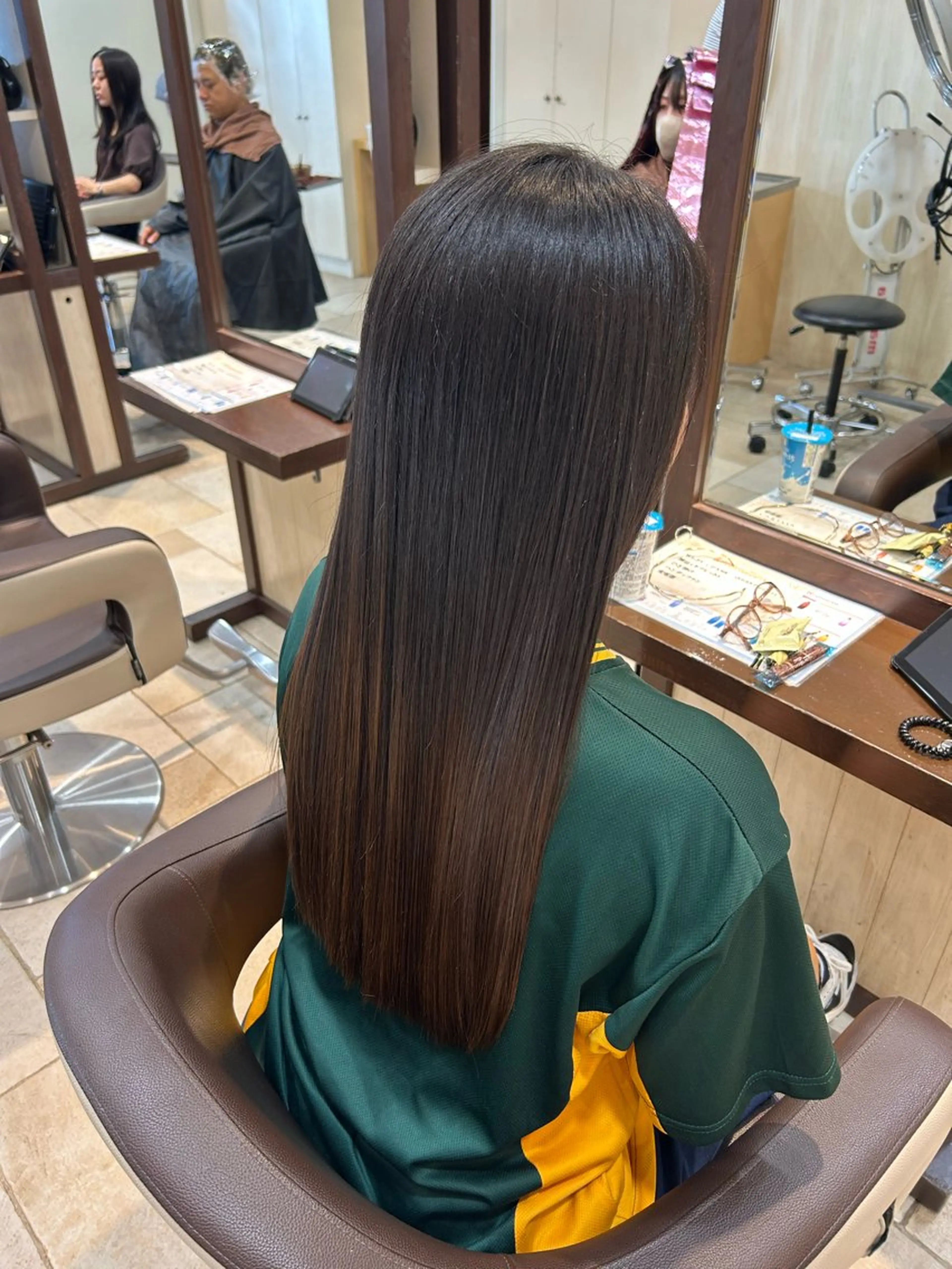 ロング カット 脇野 真琴のヘアスタイル