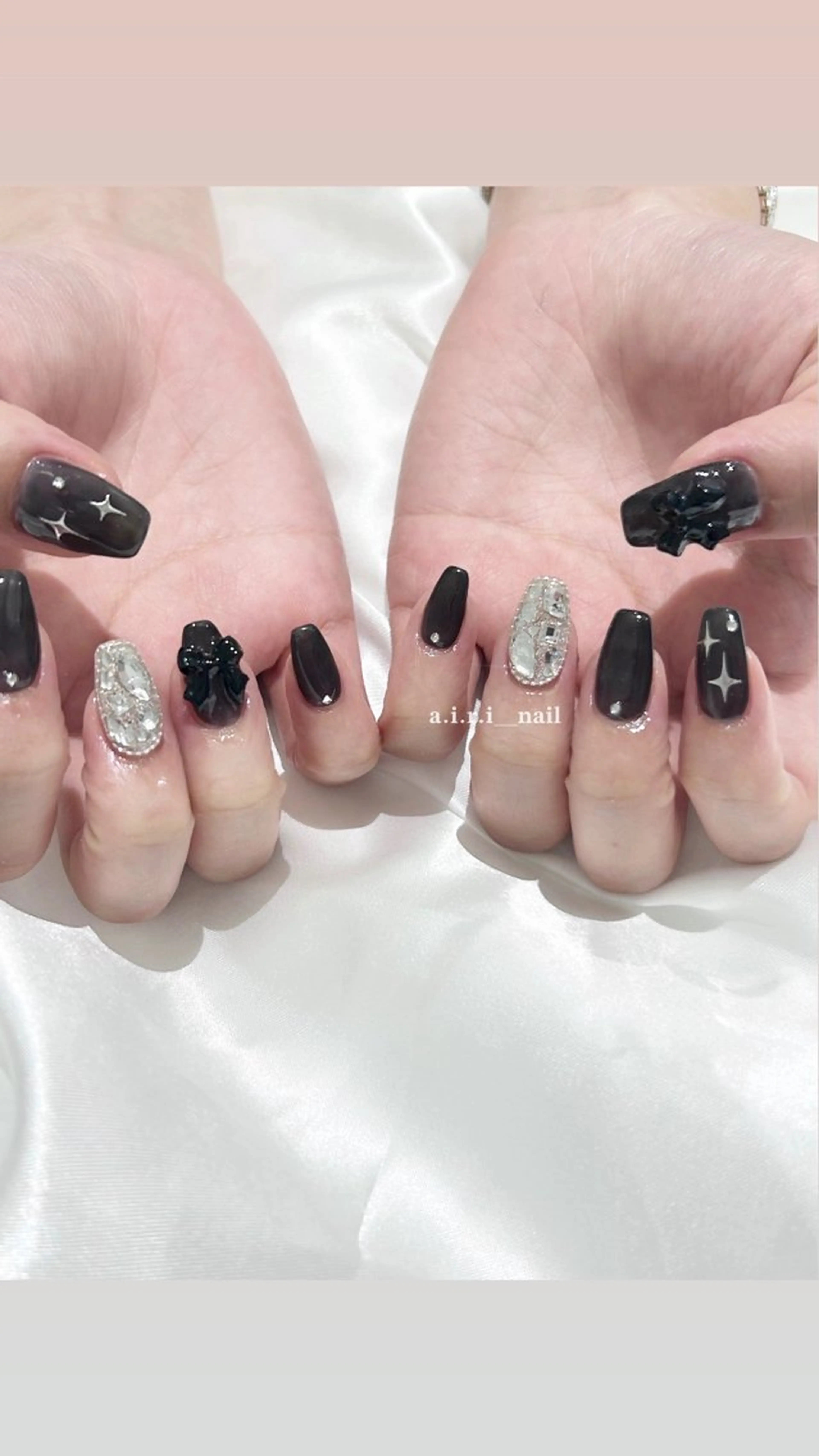 ネイル ハンドネイル 𝗮𝗶𝗿𝗶 🌙のネイルデザイン