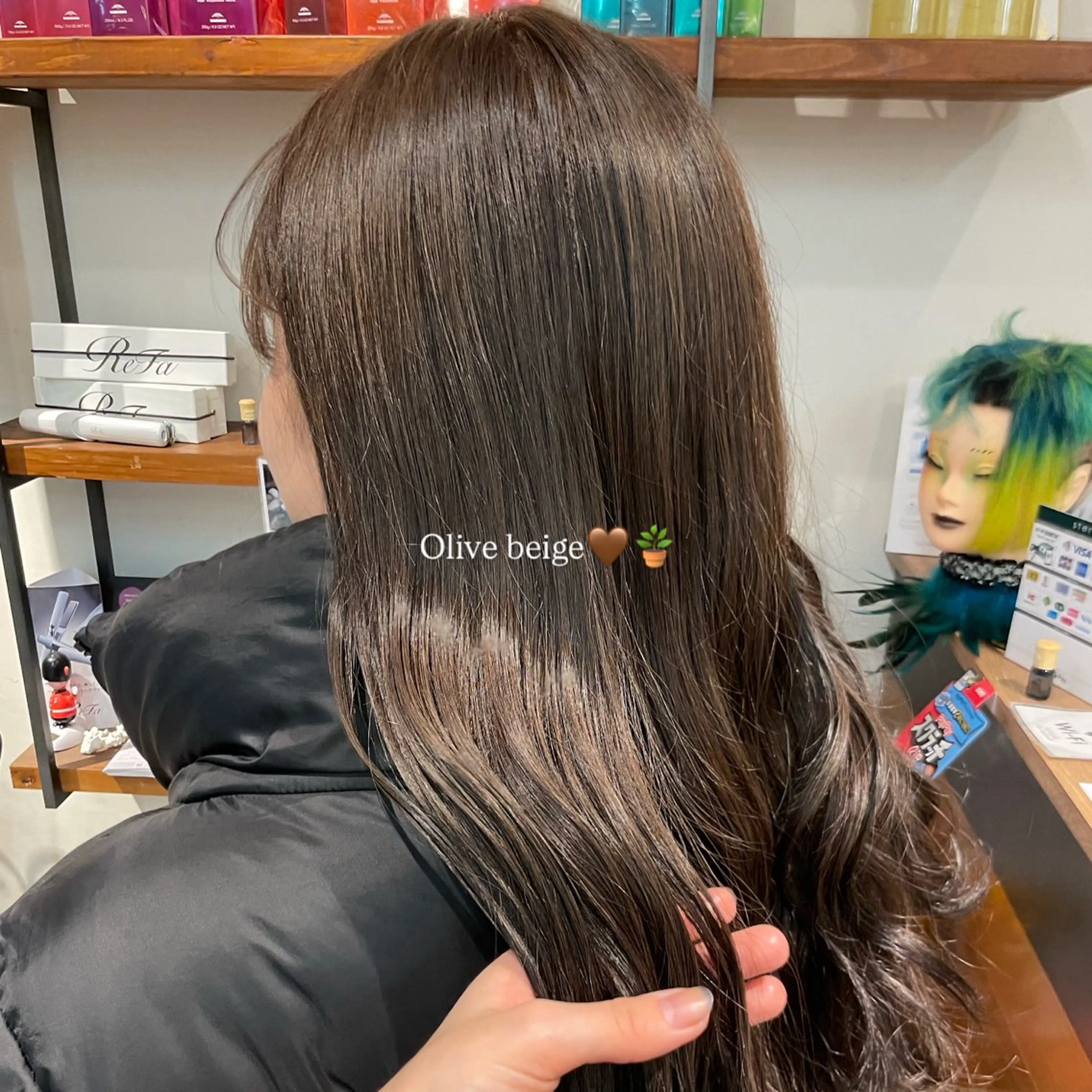 ロング カラー ベージュカラー オリーブベージュ トリートメント ヘアカラー トリートメント こいき/赤味消し /艶カラー🎀✨のヘアスタイル