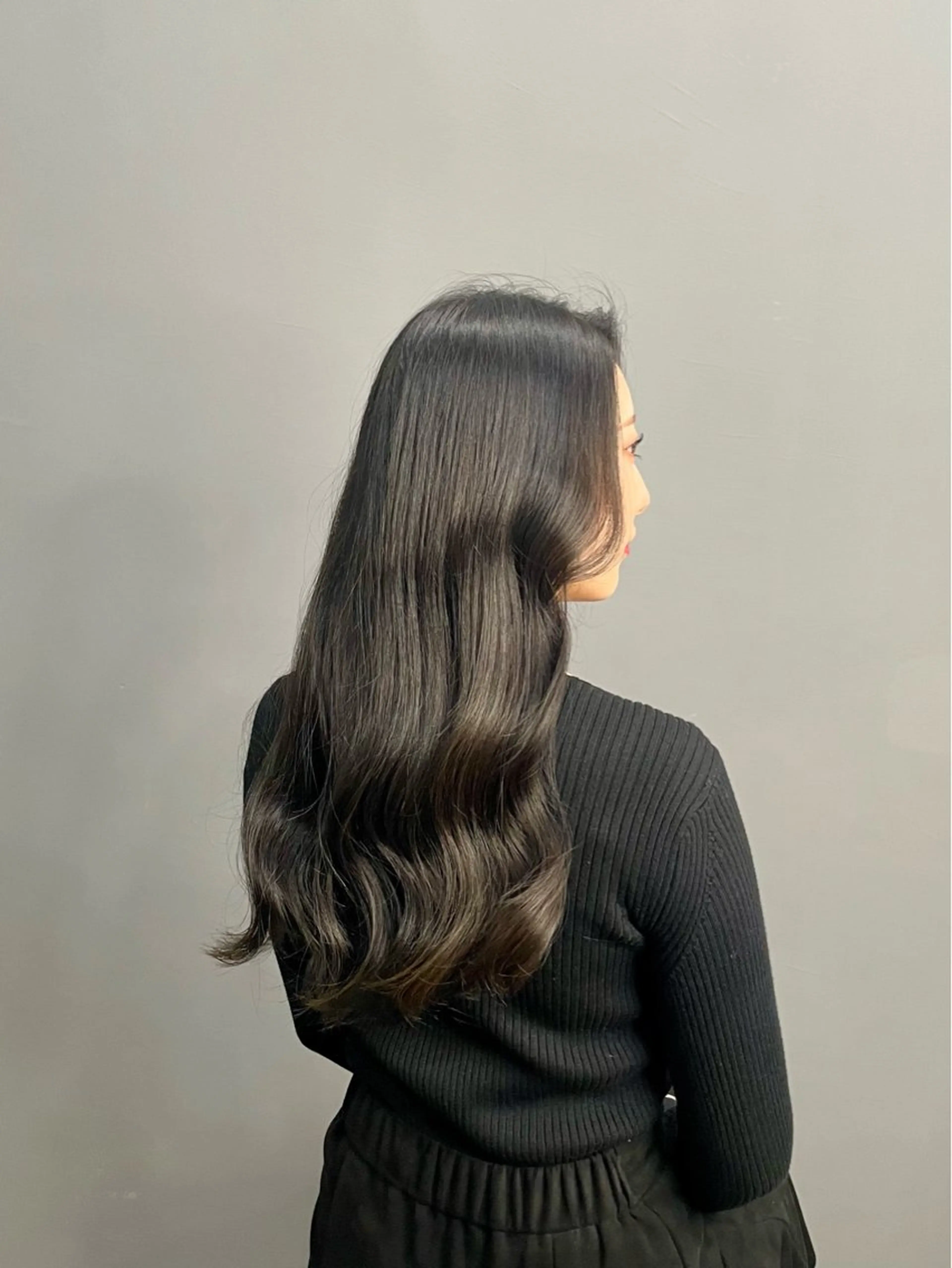 ロング ロング 川面 夕華のヘアスタイル