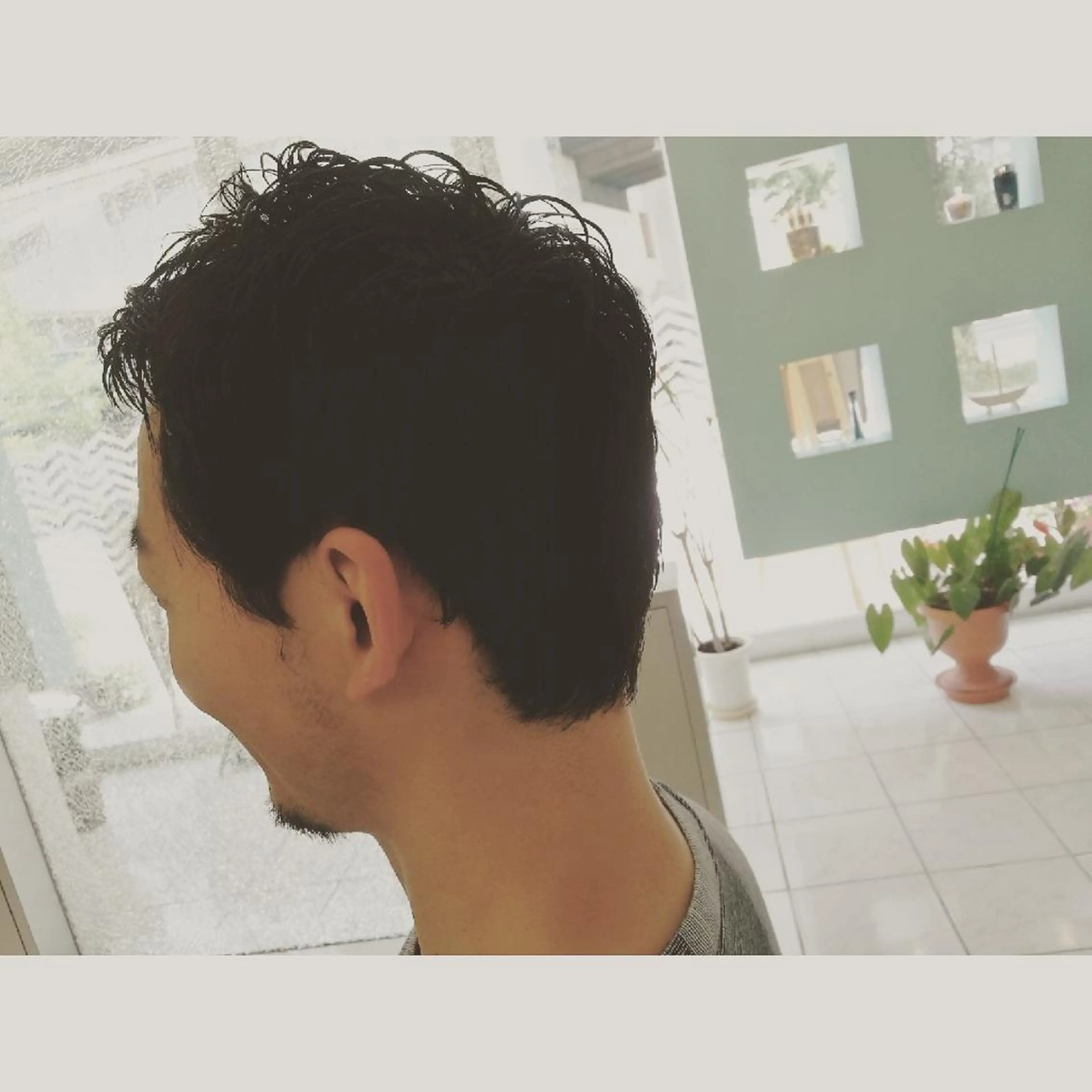 ショート メンズ 生田 博紀のヘアスタイル