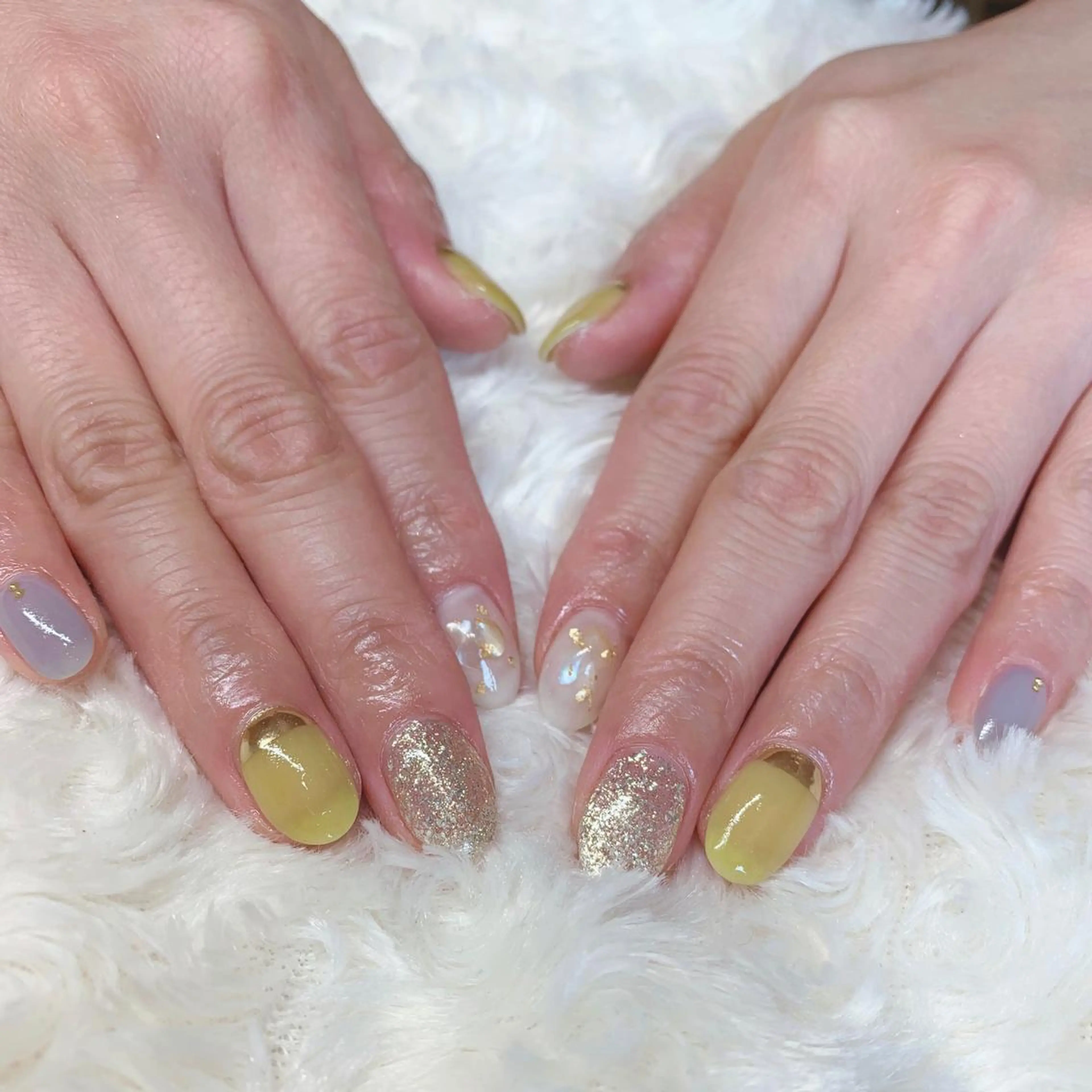 カラー ネイル ハンドネイル Cozy_ ilumのネイルデザイン