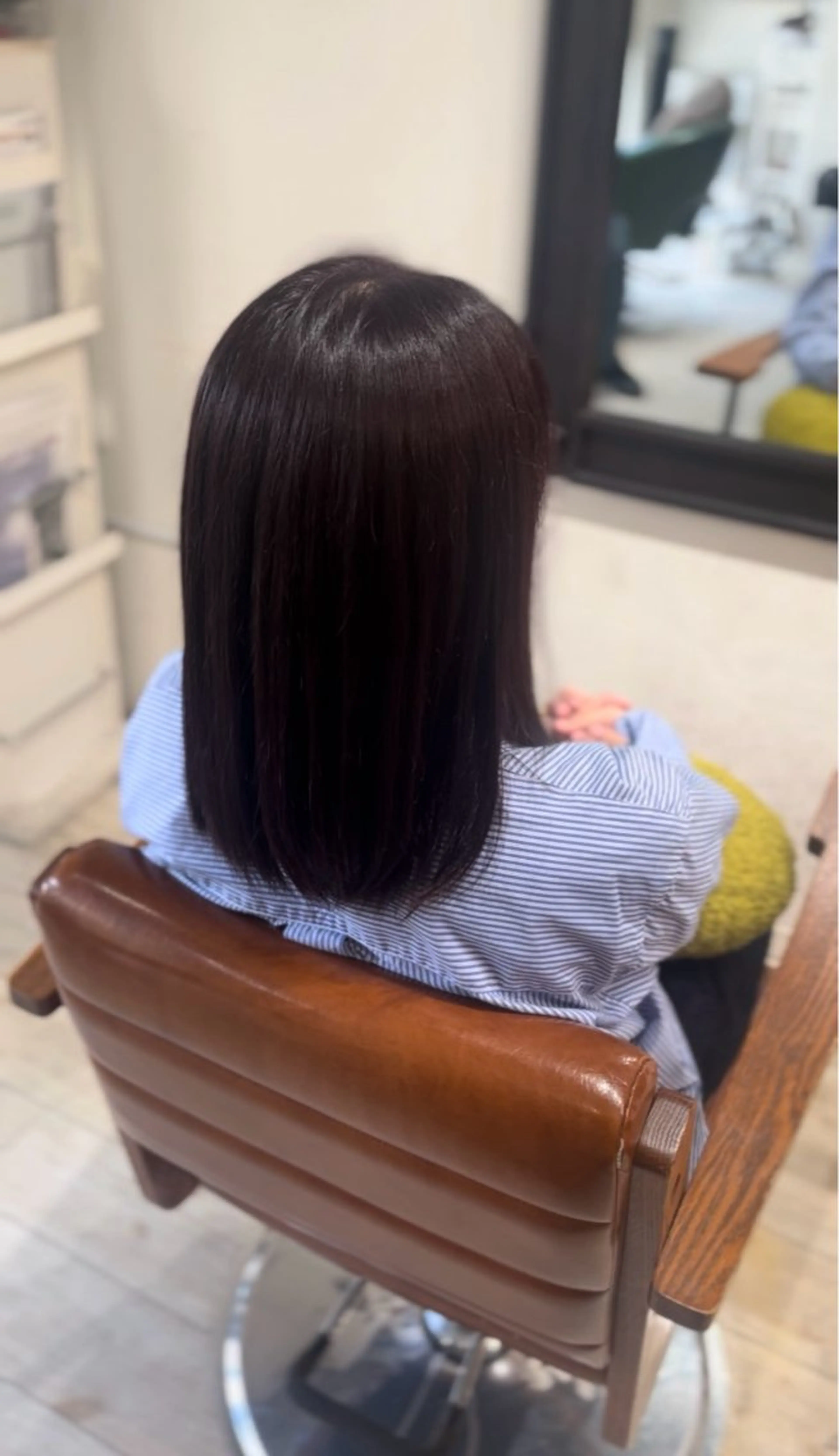 ミディアム カラー ヘアカラー トリートメント Orque duex misonoのヘアスタイル