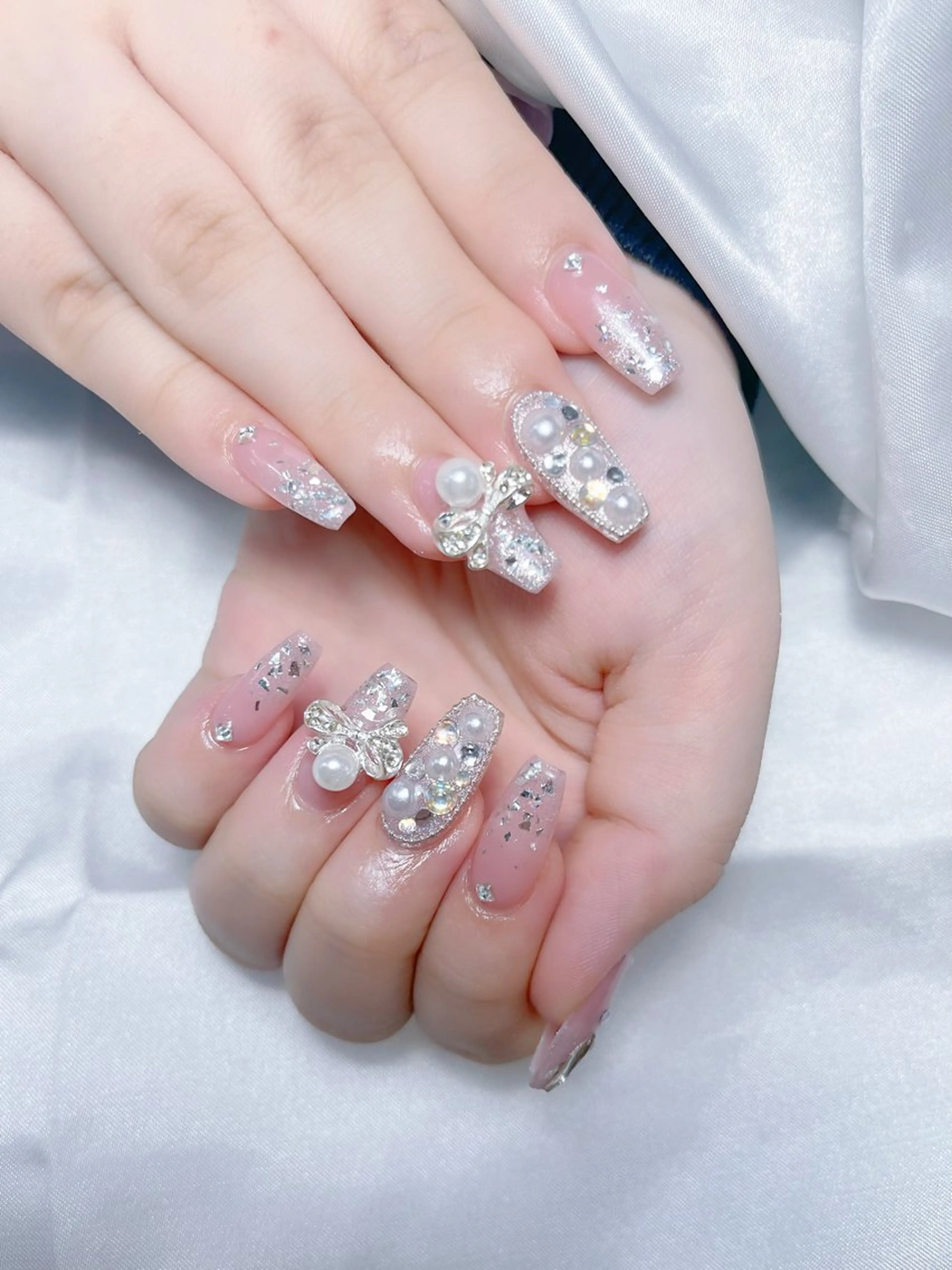 ネイル LEELA NAIL STUDIO所属・LEELA NAIL STUDIOのネイルデザイン