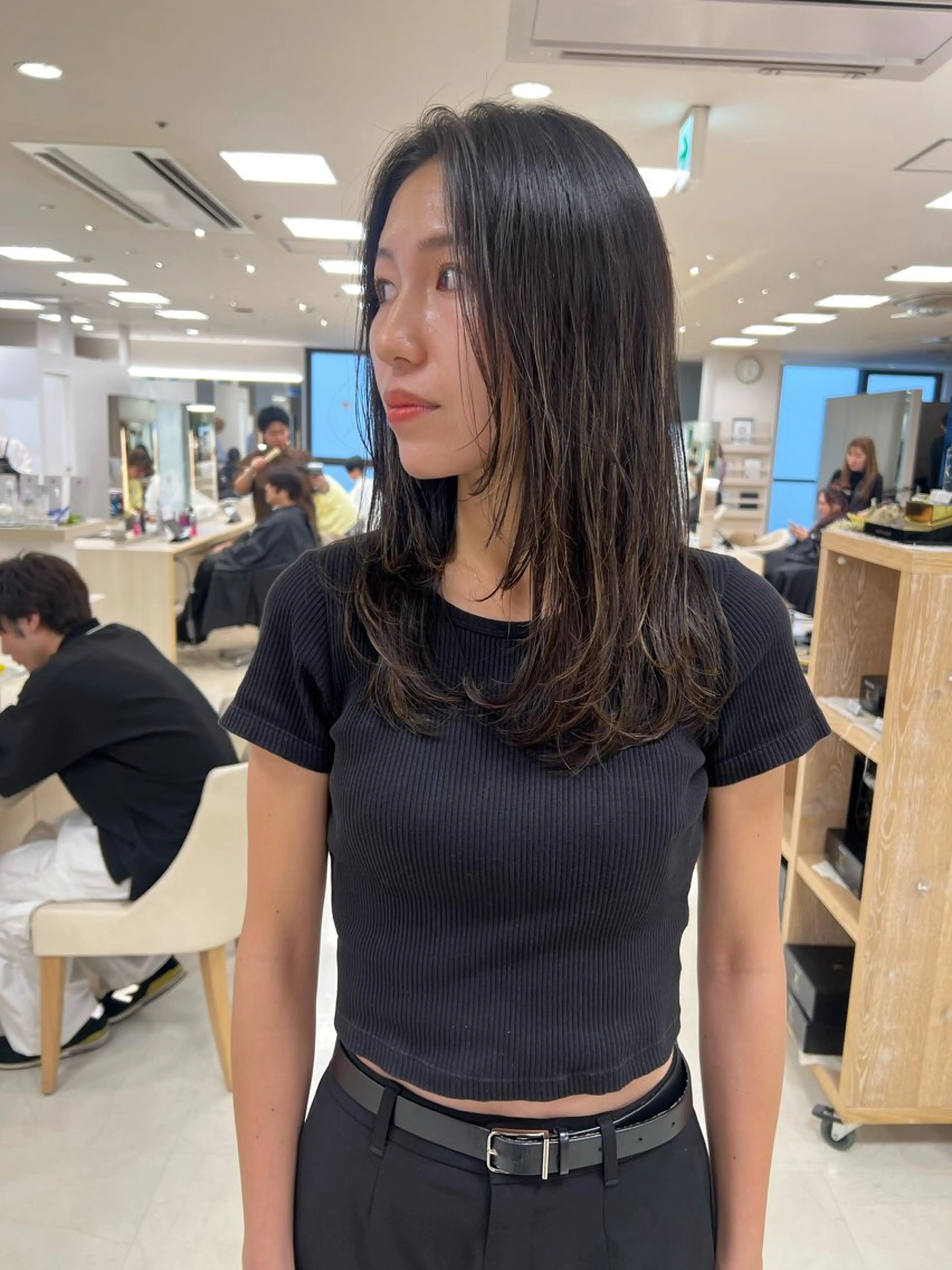 セミロング カット トリートメント ヘアセット ハイトーン/ウルフ /レイヤー/坂野幸伸のヘアスタイル