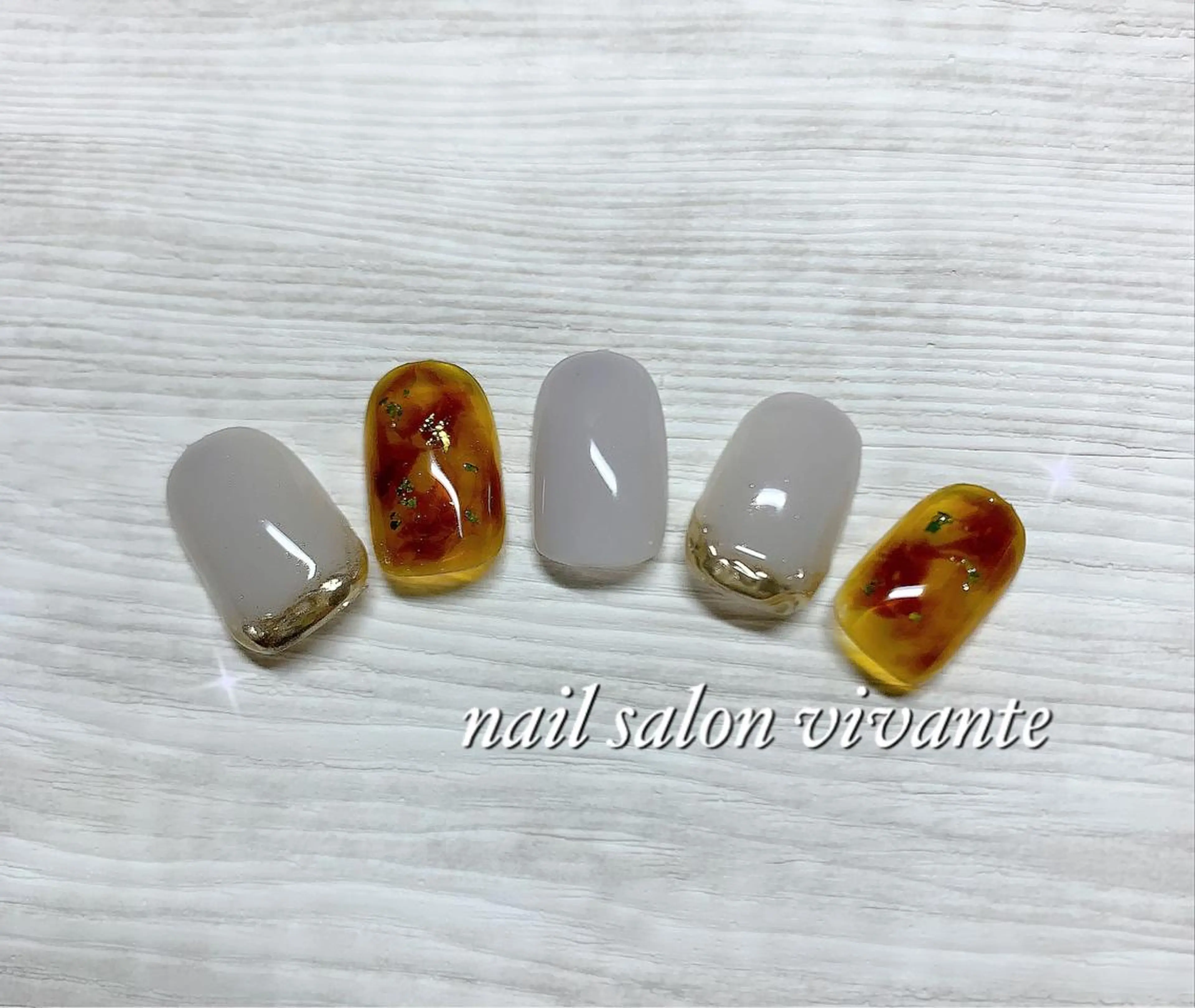 ネイル べっ甲ネイル nail salon vivanteのネイルデザイン