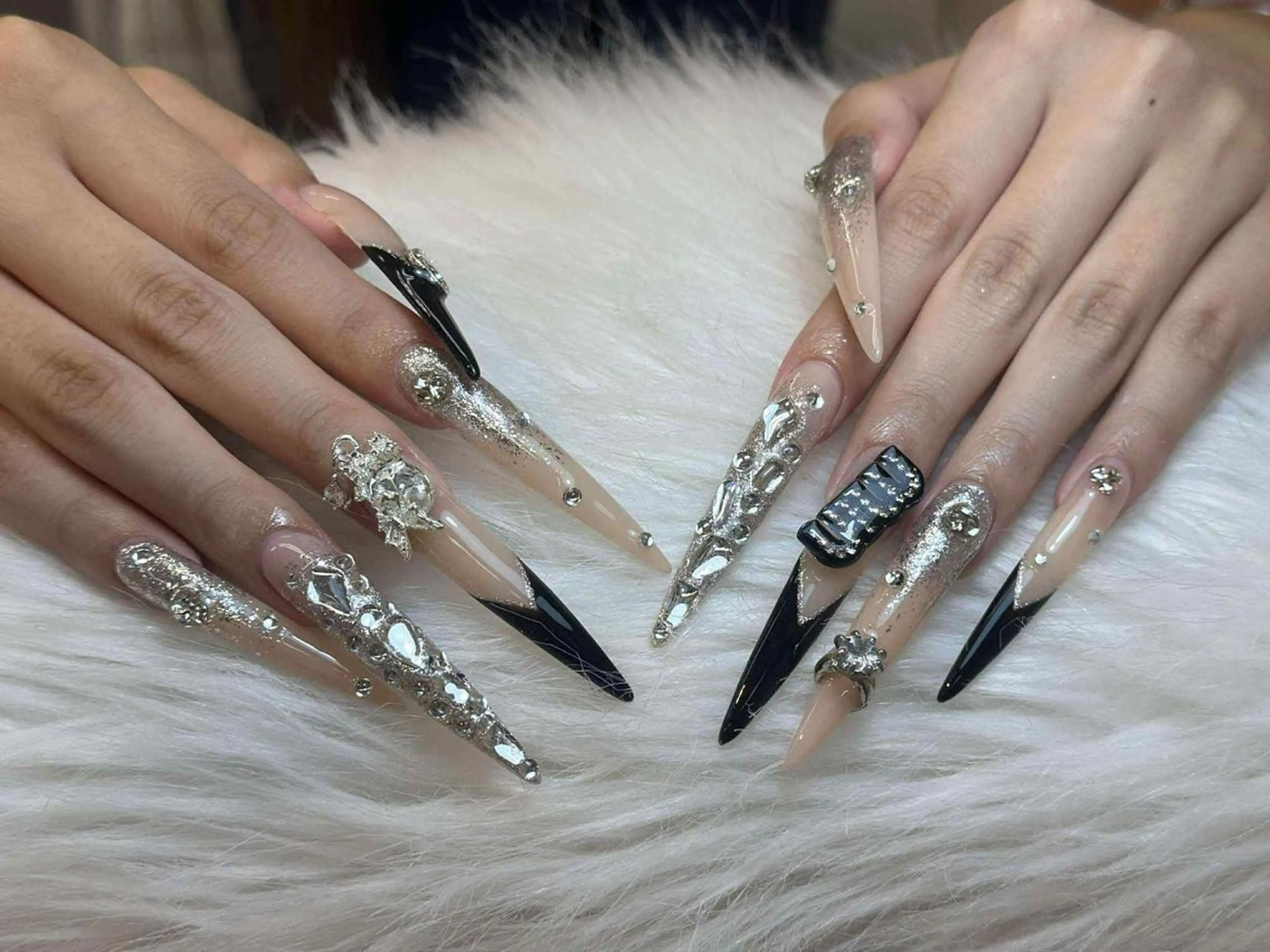 ネイル リンネイルサロン Rinのネイルデザイン