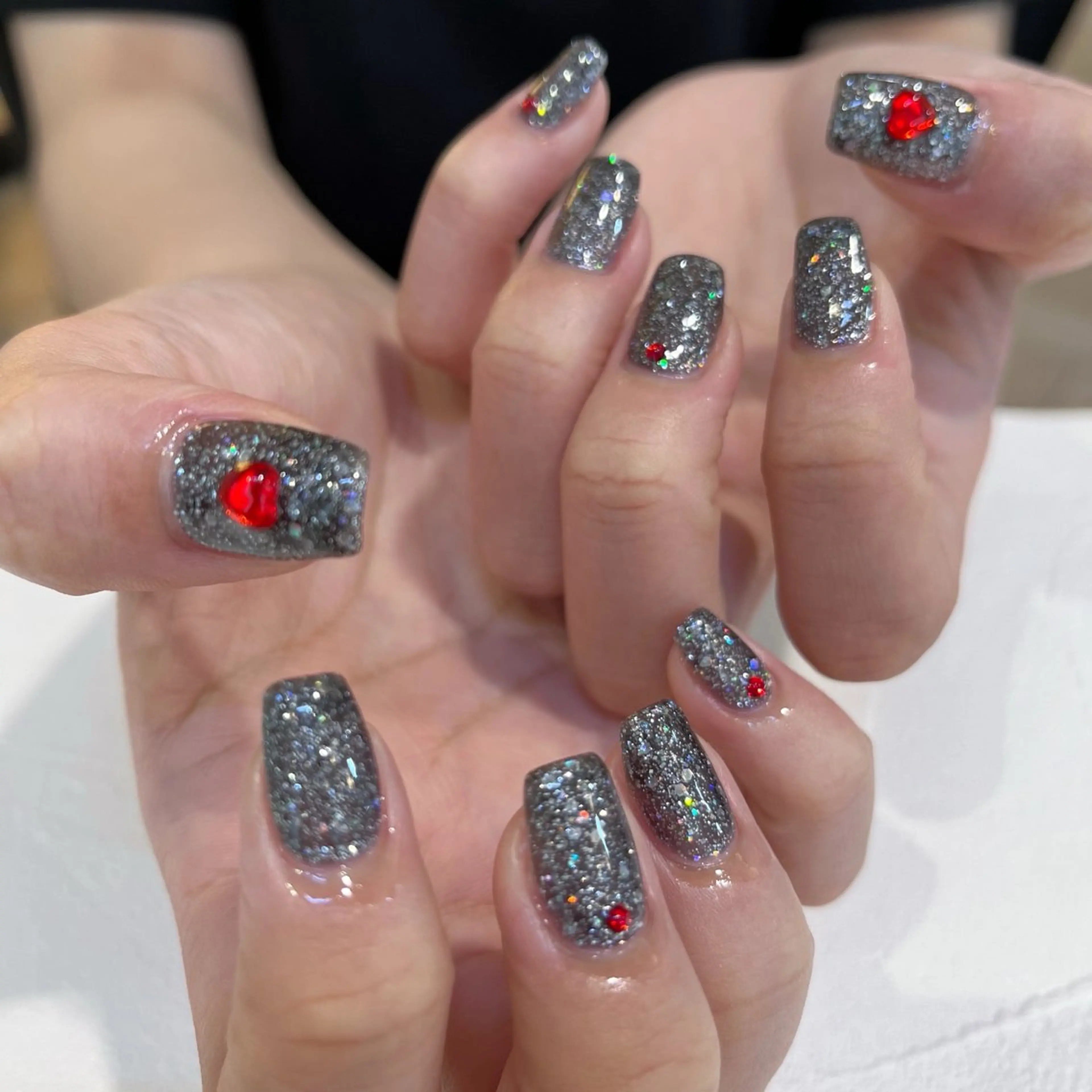 ネイル ハンドネイル 鈴木 里奈のネイルデザイン