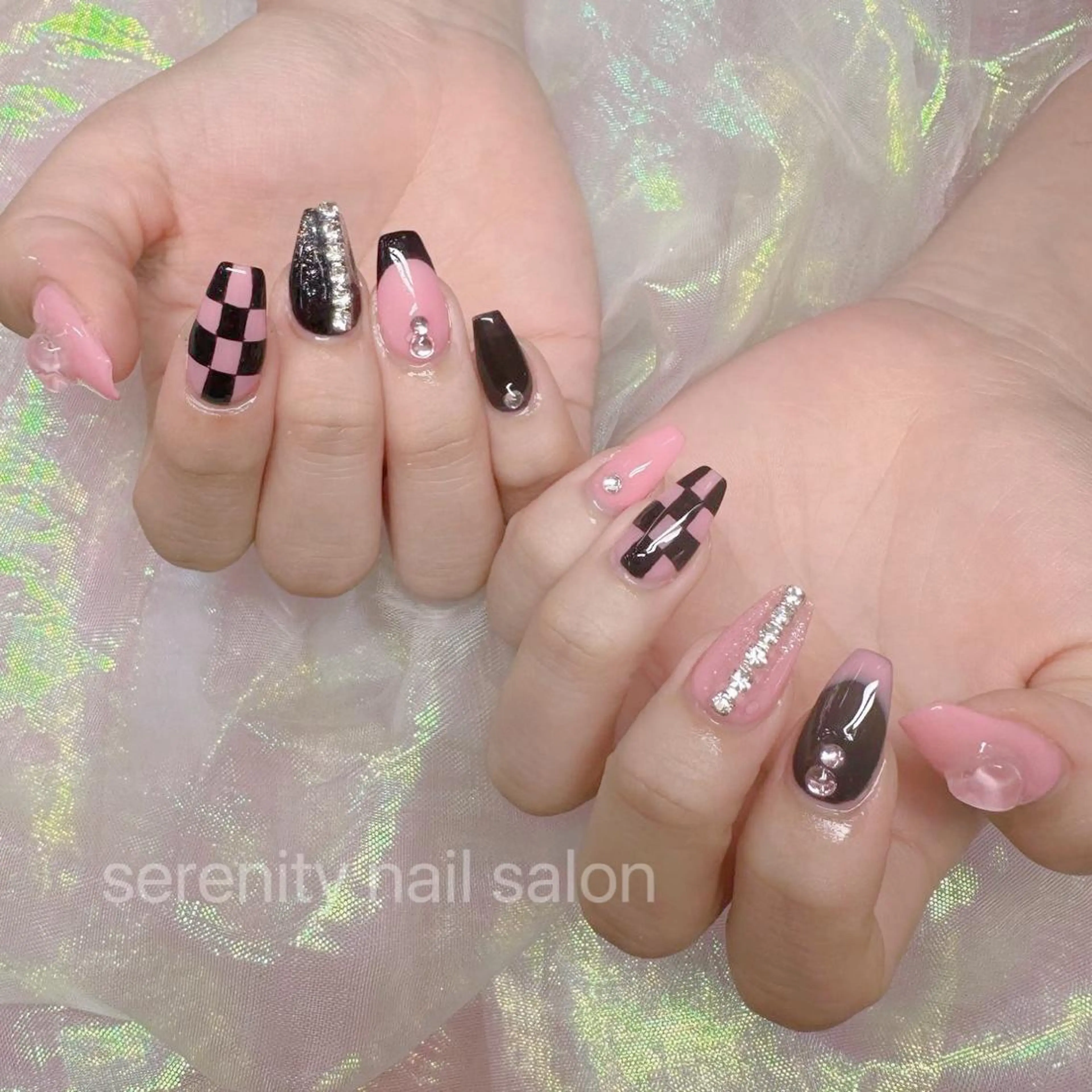 ネイル ハンドネイル ハンドケア ✨Serenity Nail salonのネイルデザイン