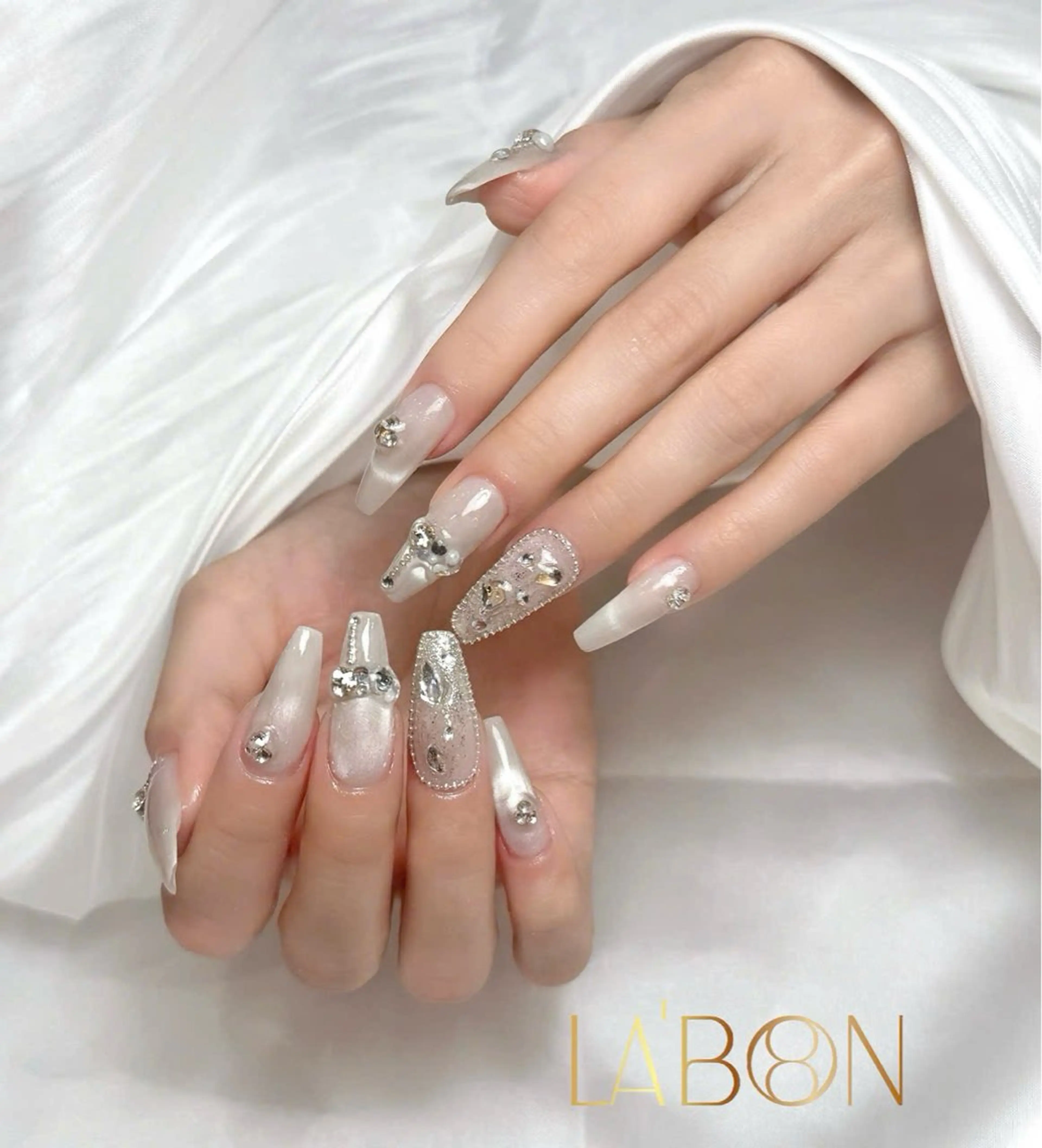 ネイル Hana✴︎ Labon Artのネイルデザイン