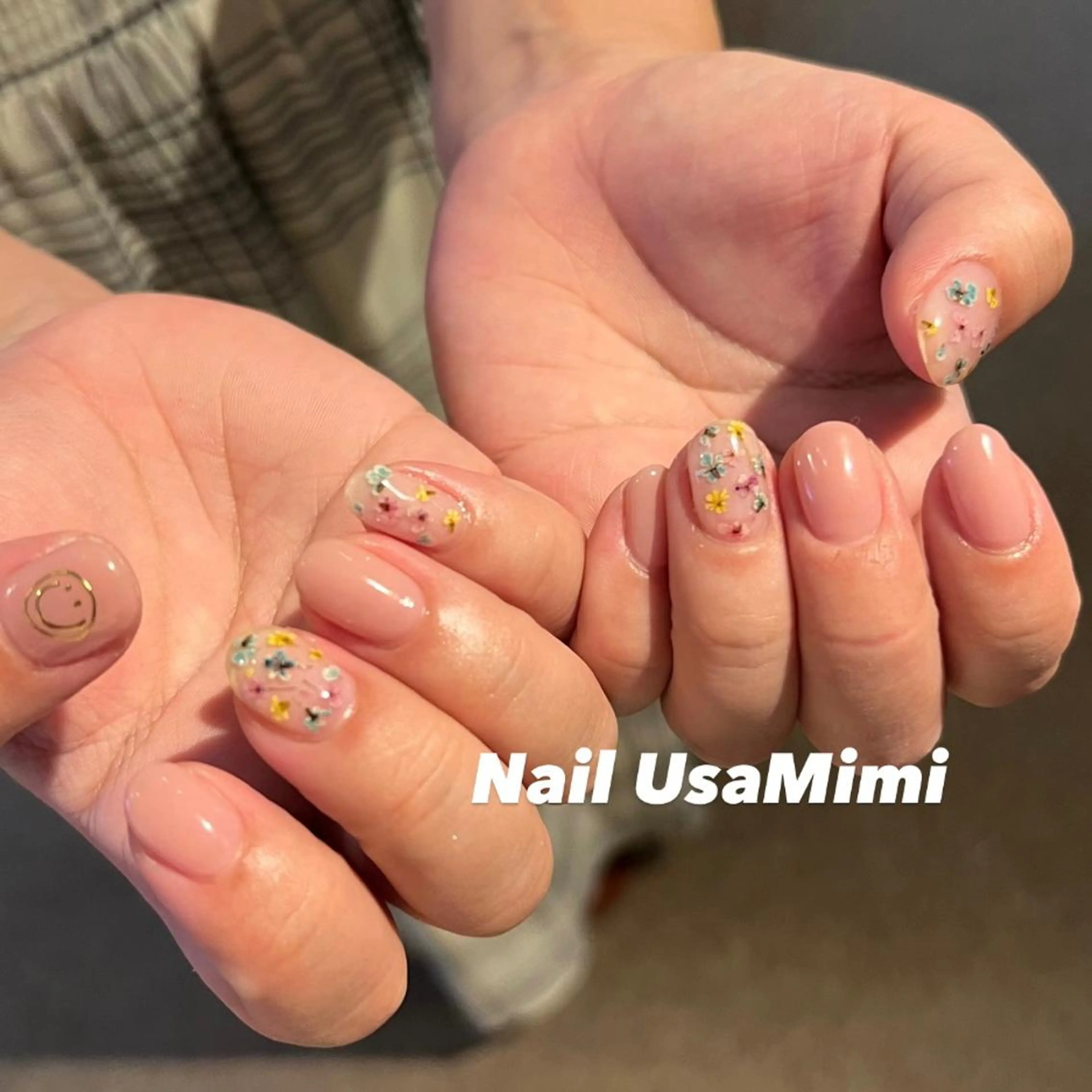 ネイル オーロラネイル フットネイル ジェルネイル 氷ネイル・うるうるネイル キラキラネイル 本町ネイルNail UsaMimiのネイルデザイン
