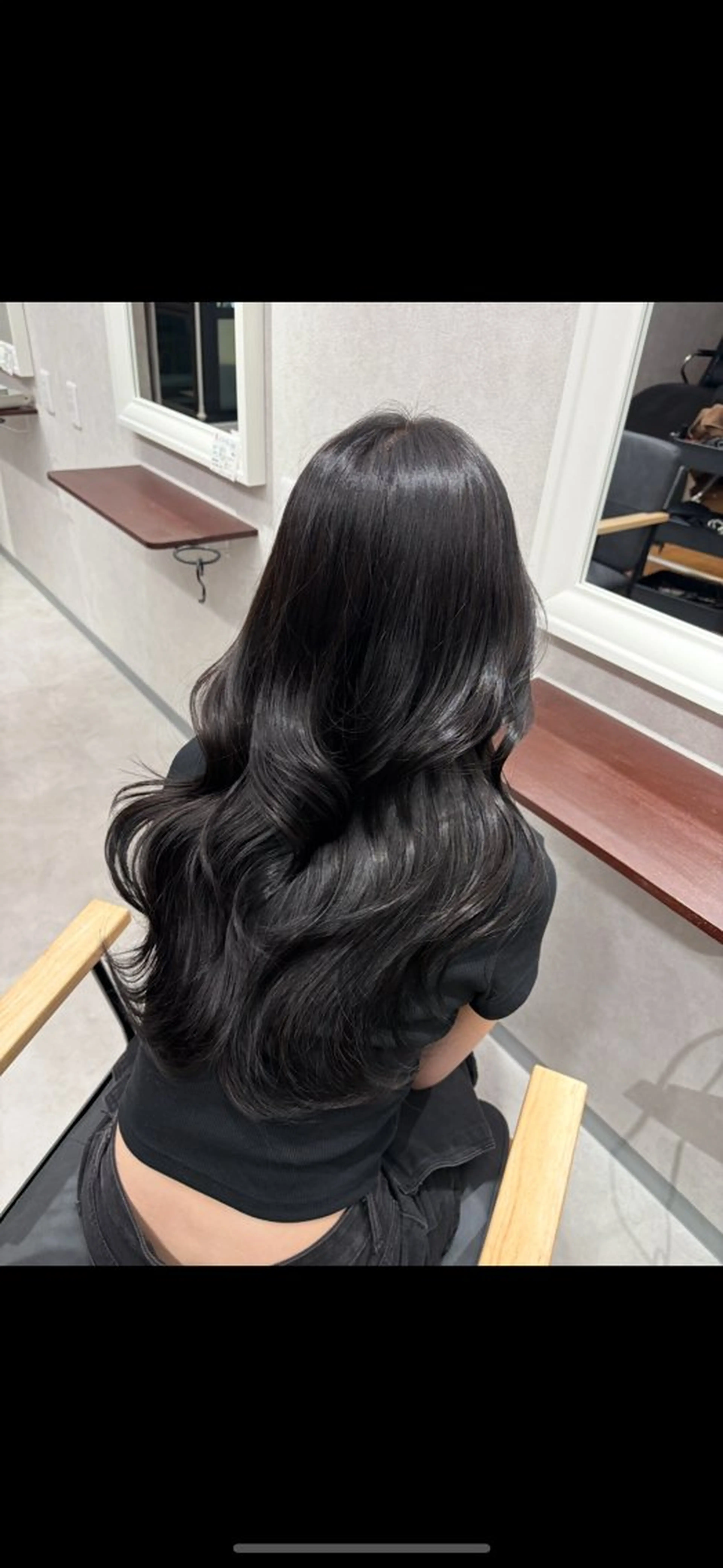 セミロング カラー 髪質改善 透明感カラー ／kana‎🤍のヘアスタイル