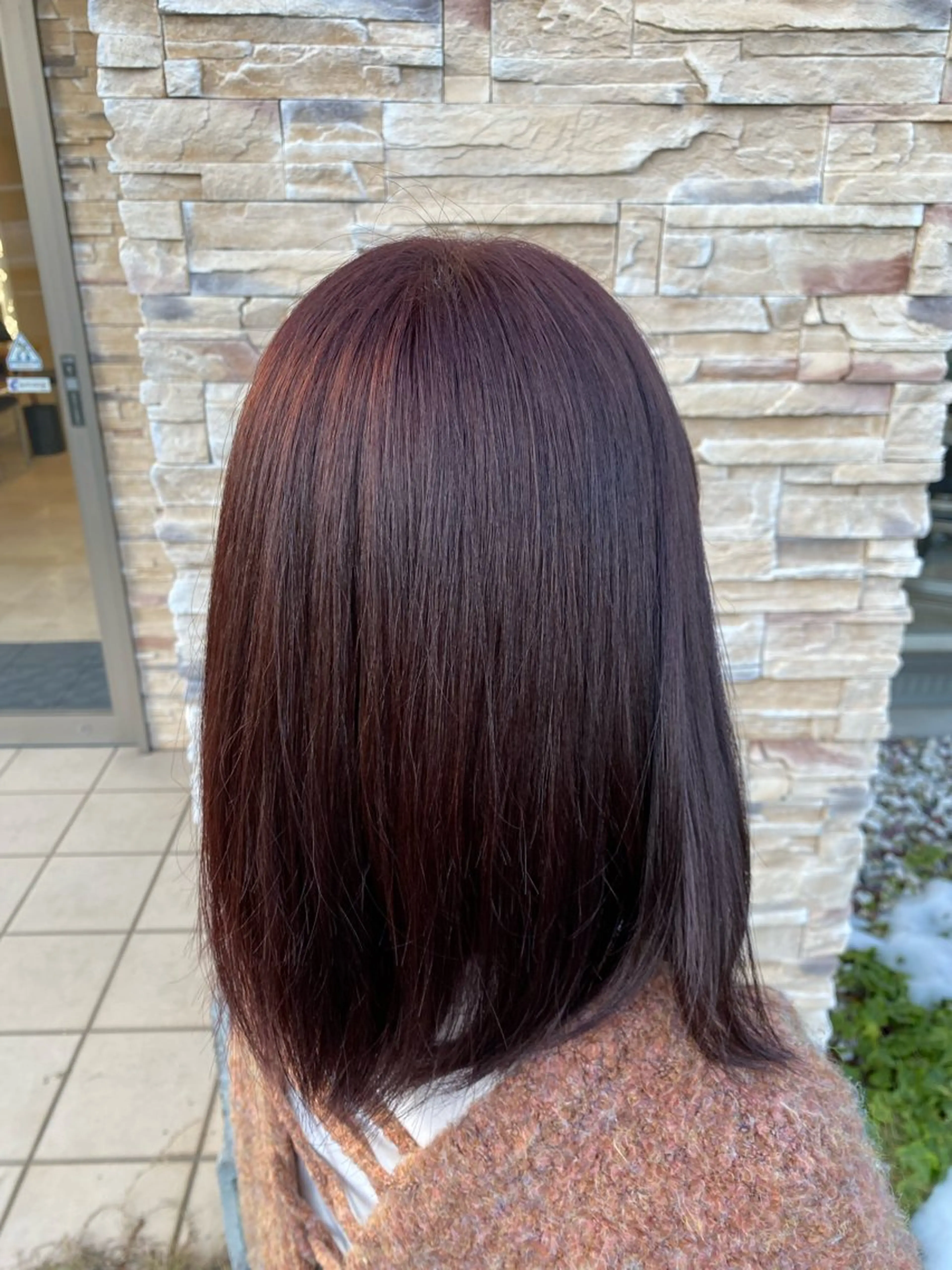 ミディアム カラー 諸岡 玲のヘアスタイル