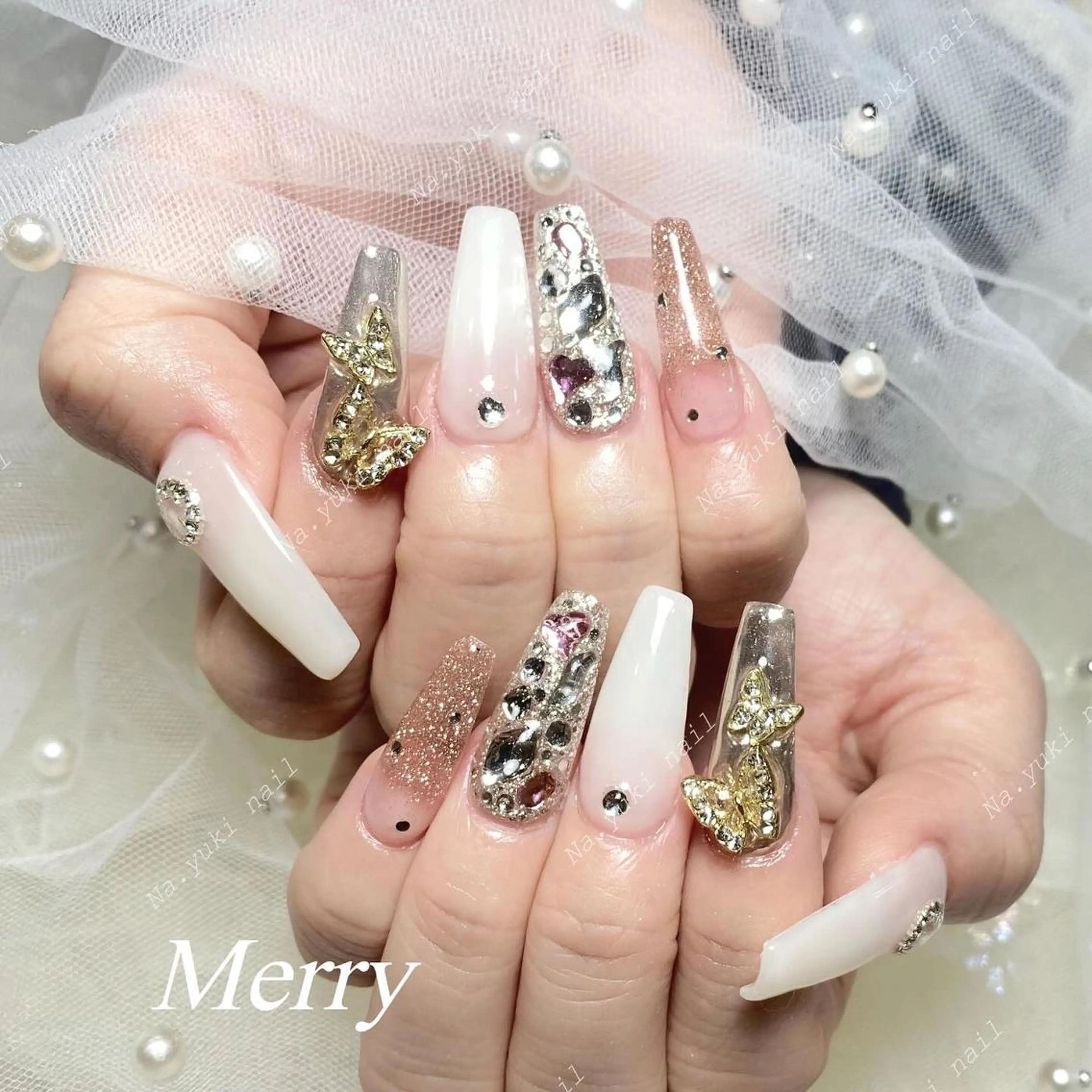 ネイル ハンドネイル ハンドケア 🦋 Queenieのネイルデザイン