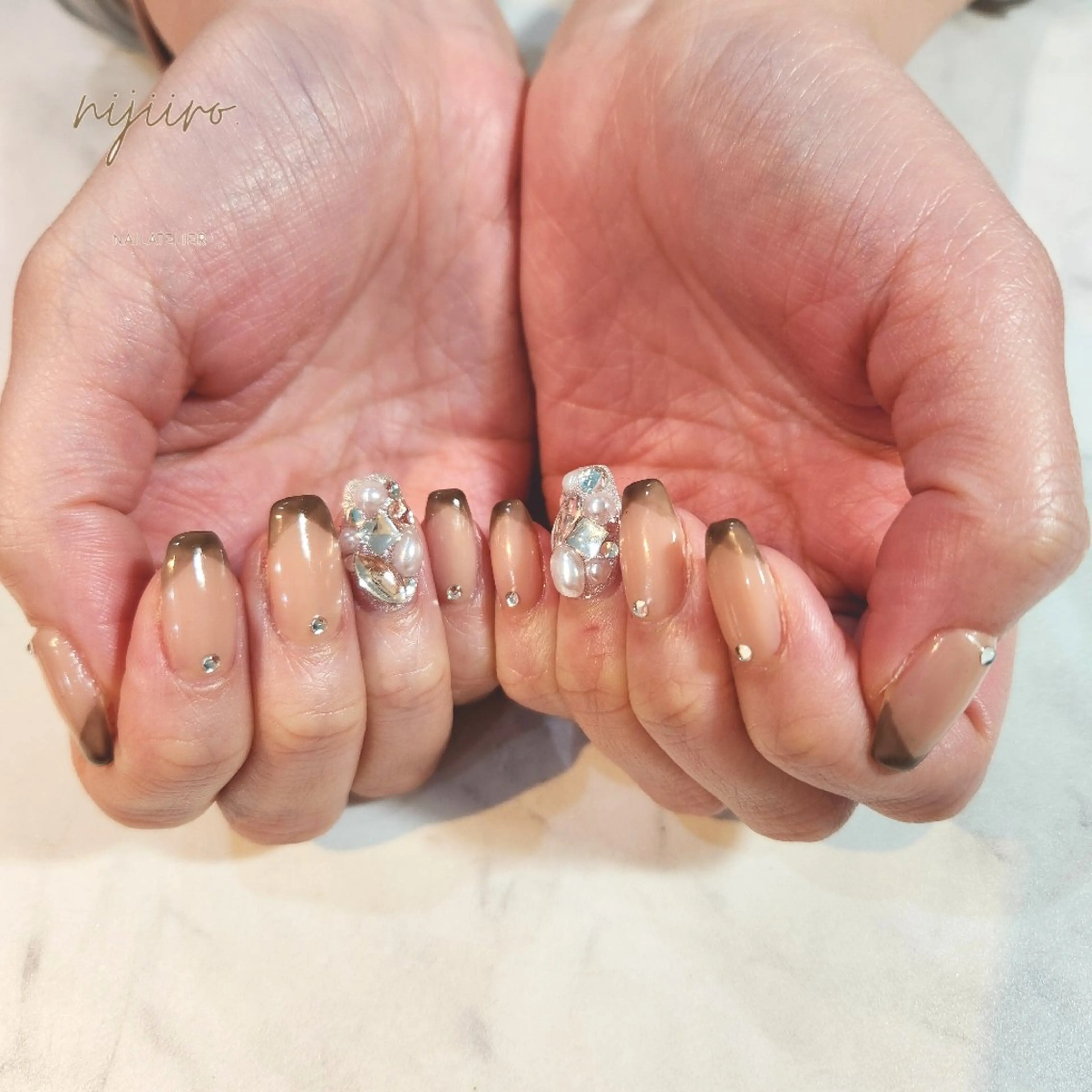 ネイル ハンドネイル nijiiro🌈 サトウのネイルデザイン