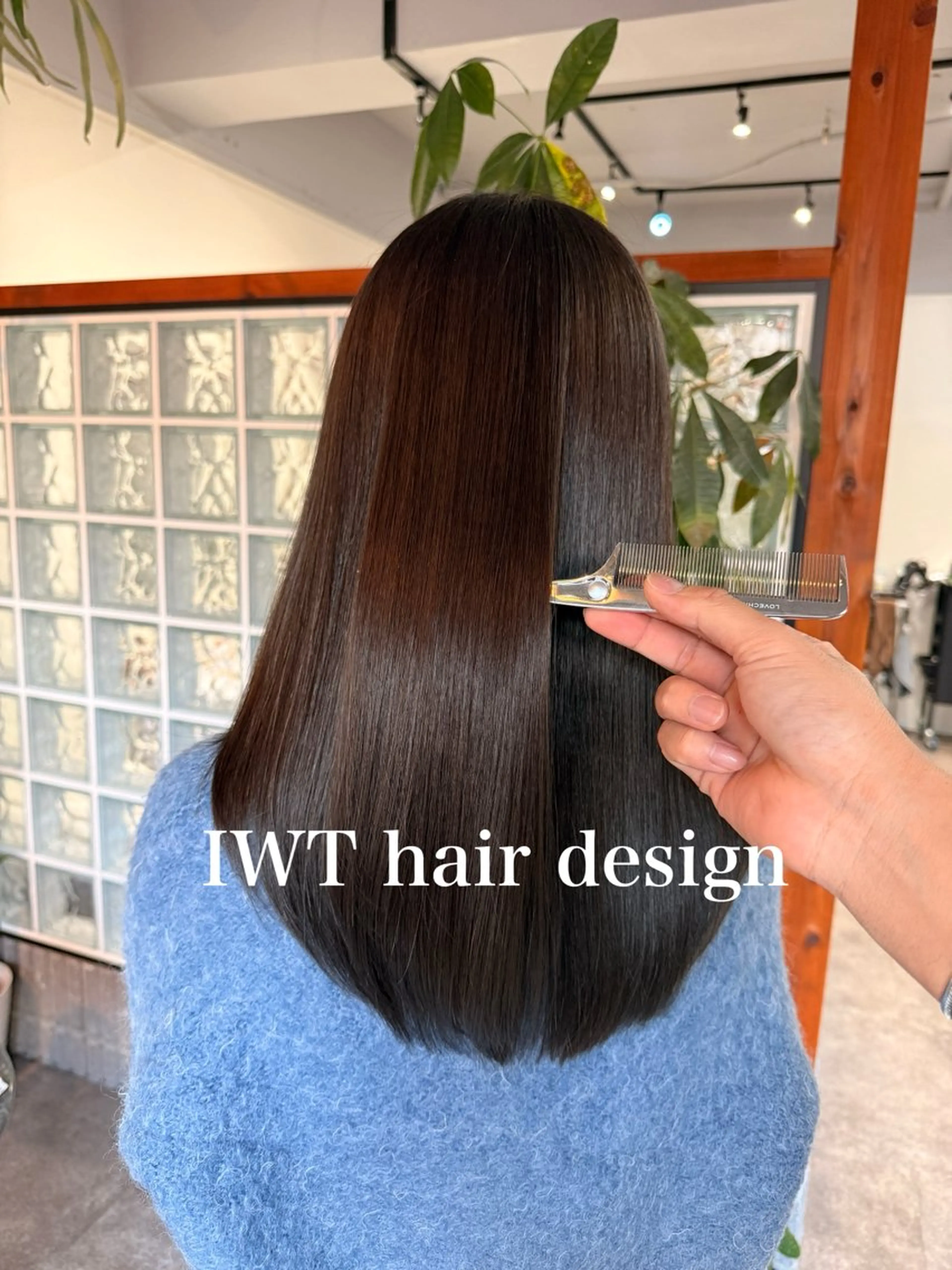 セミロング ボブ 髪質改善 レイヤーカット カット ヘアカラー トリートメント IWT KEIZOのヘアスタイル