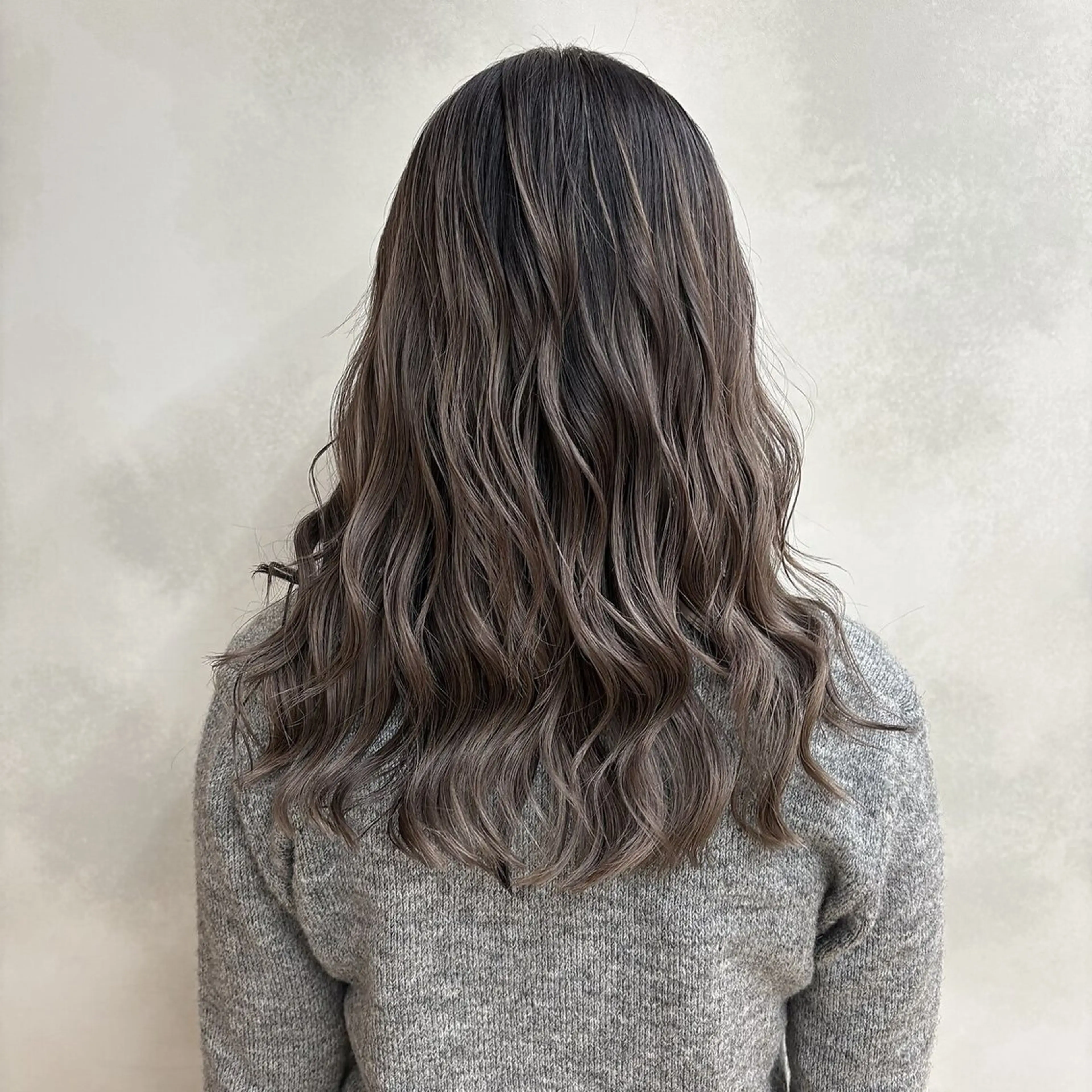 セミロング 🌻艶髪カラー🌻 あぼみなみのヘアスタイル
