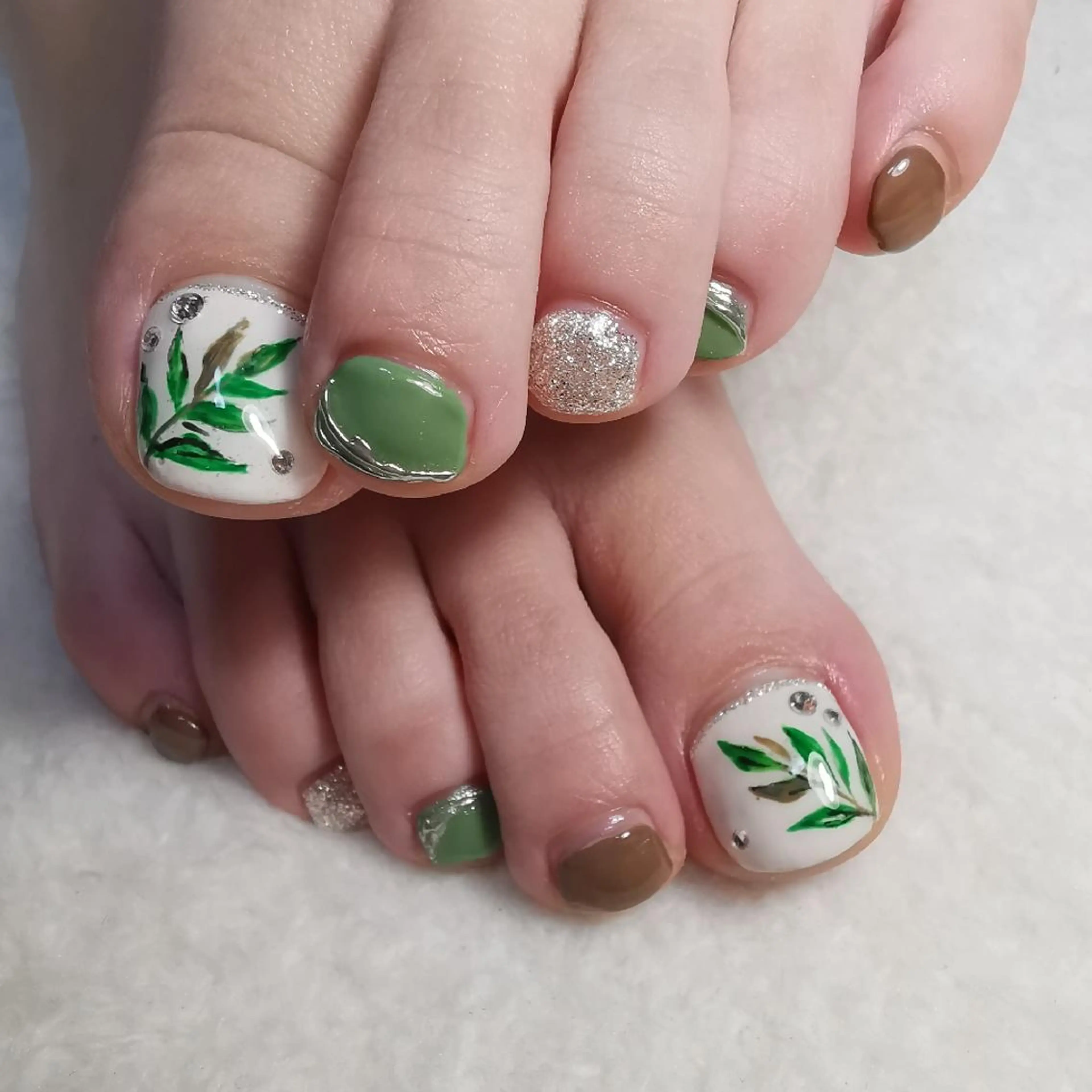 ネイル 持ち込み フットネイル reve あやののネイルデザイン