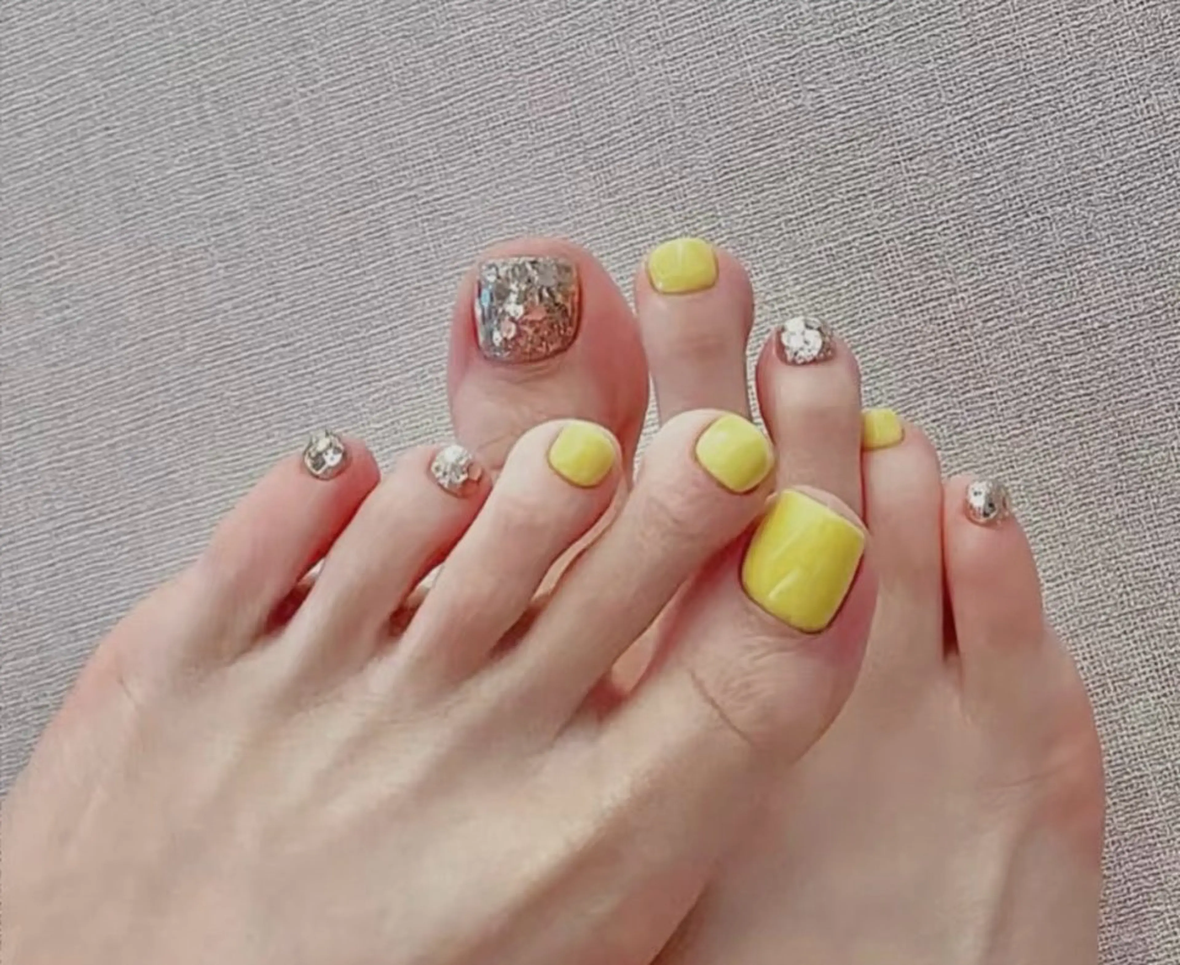 ネイル 高木 維麗絲のネイルデザイン