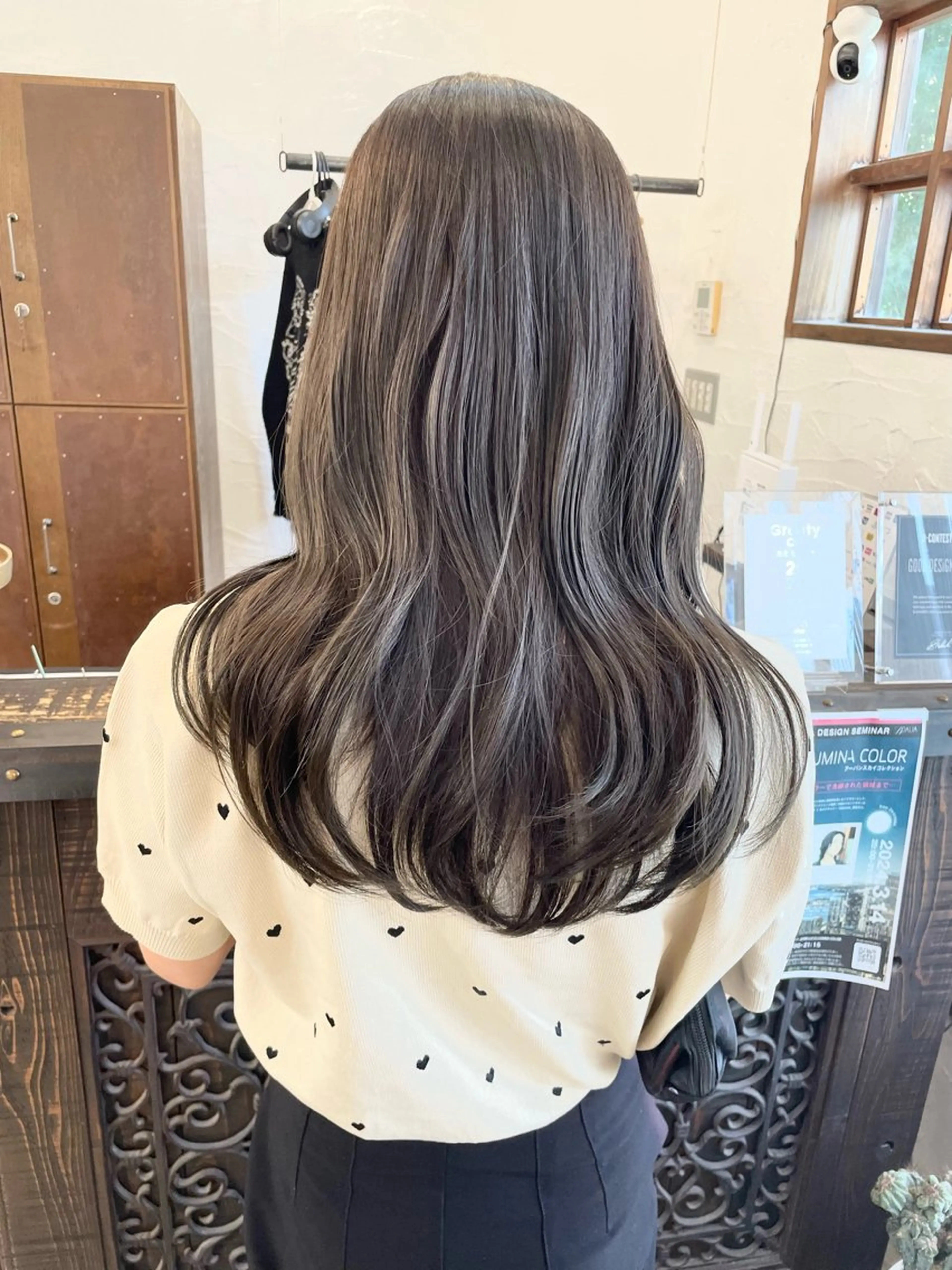 セミロング カラー 透明感カラー イルミナカラー オレンジ カット ヘアカラー 尾崎 弘和のヘアスタイル