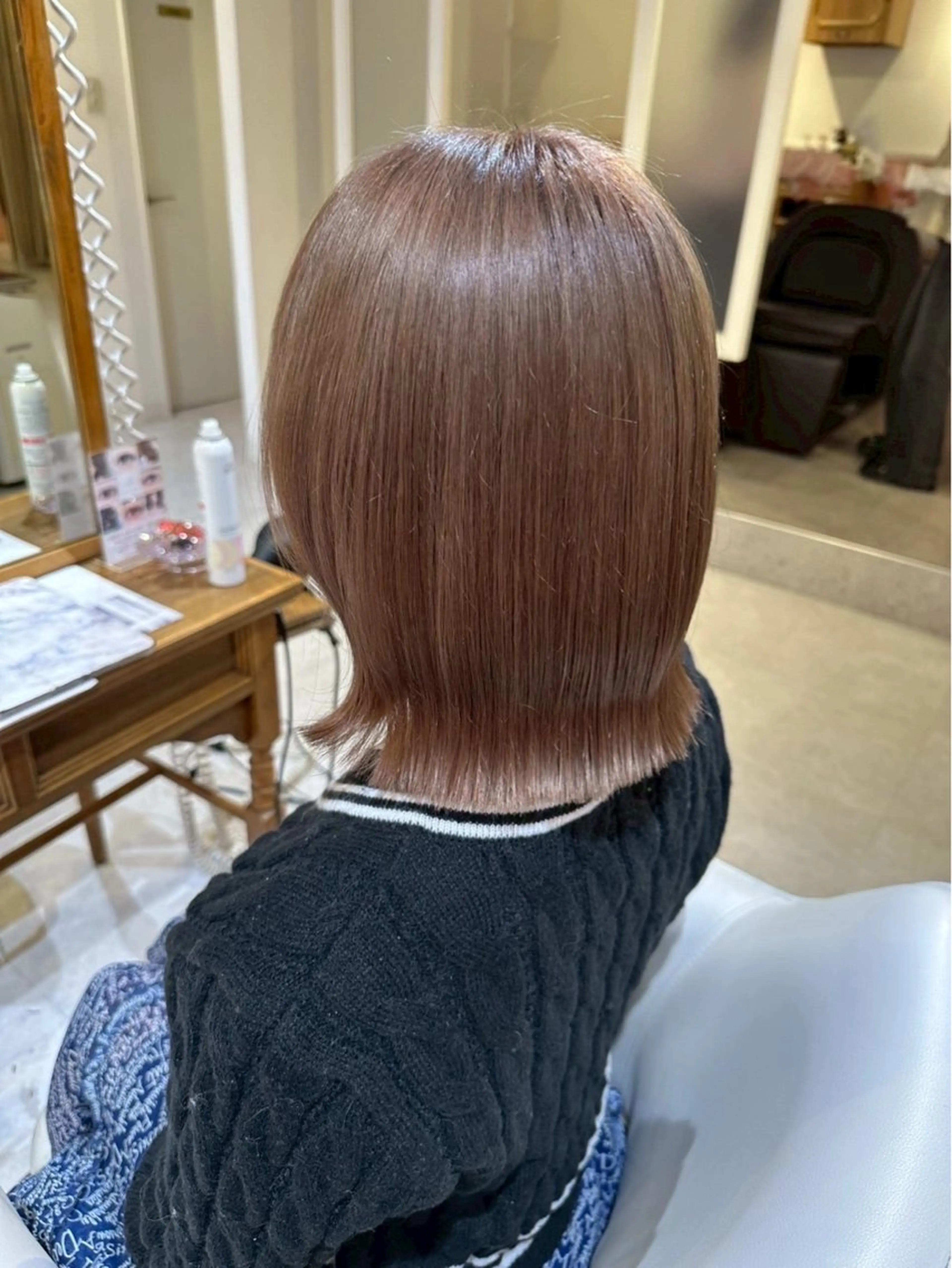 ショート カラー ヘアカラー 中山 知優のヘアスタイル