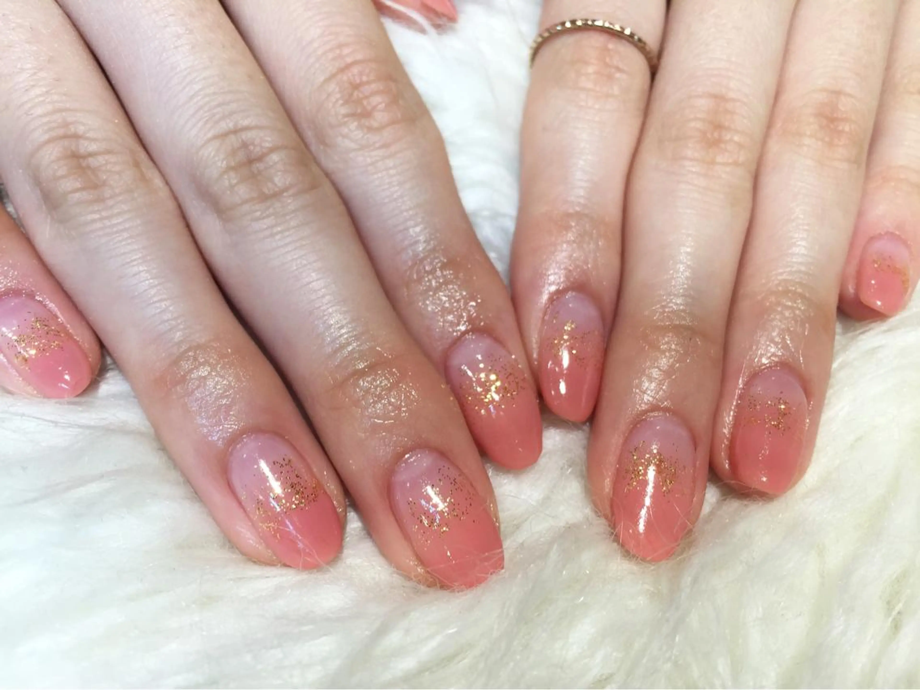 ネイル グラデーション キラキラネイル ラメ(グリッター) EARTH nanaのネイルデザイン